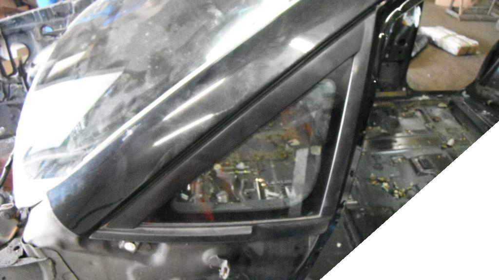 S2 - LEXUS RX 98-03 ЛІВЕ ЛОБОВЕ СКЛО