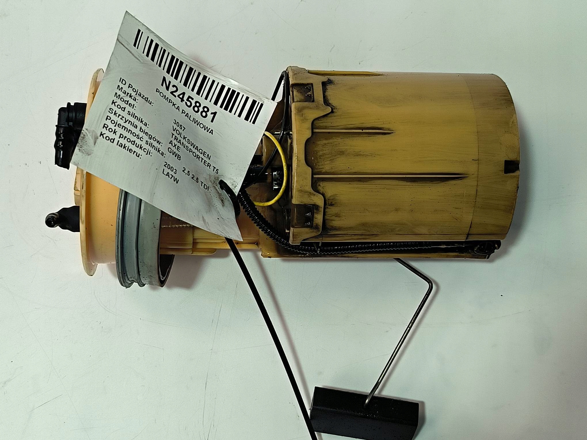 pump fuel 88457310 VOLKSWAGEN TRANSPORTER T5