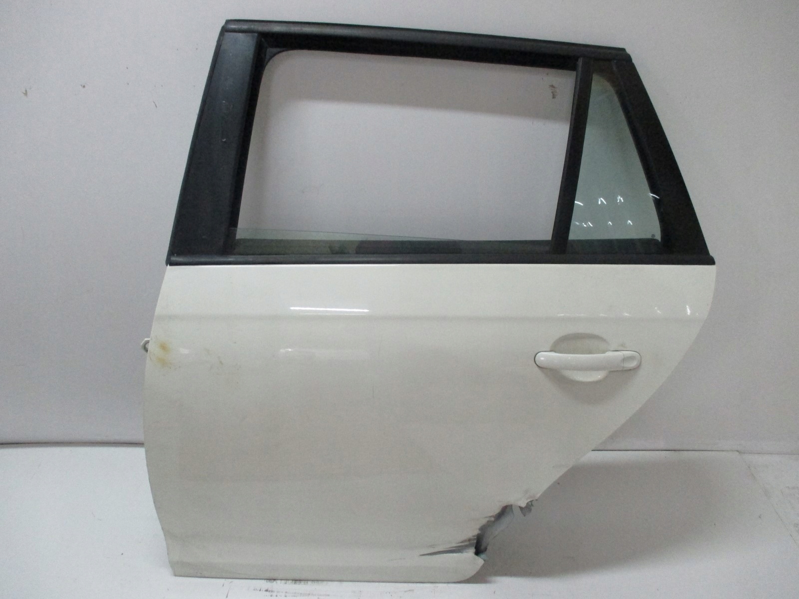 handle door left rear. VW Golf 5 V 1K9 KOMBI