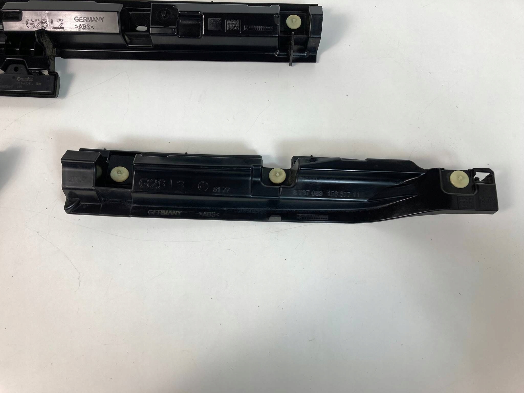 Traversa MINIGONNE sinistra Bocchetta BMW i4 8737083