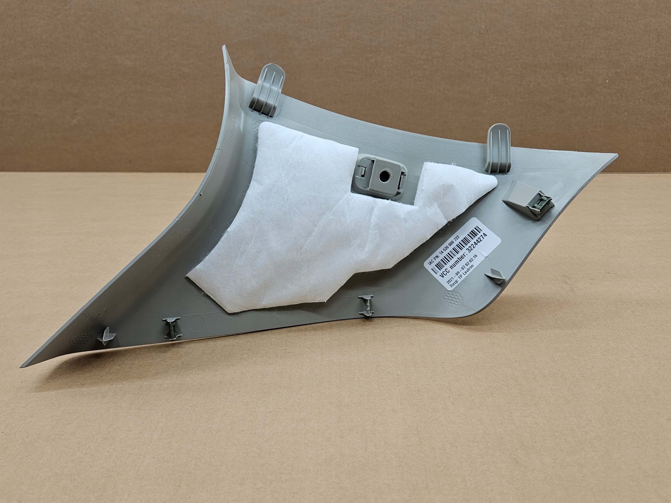 pillar-D side inner upholstery right rear part VOLVO XC90 II