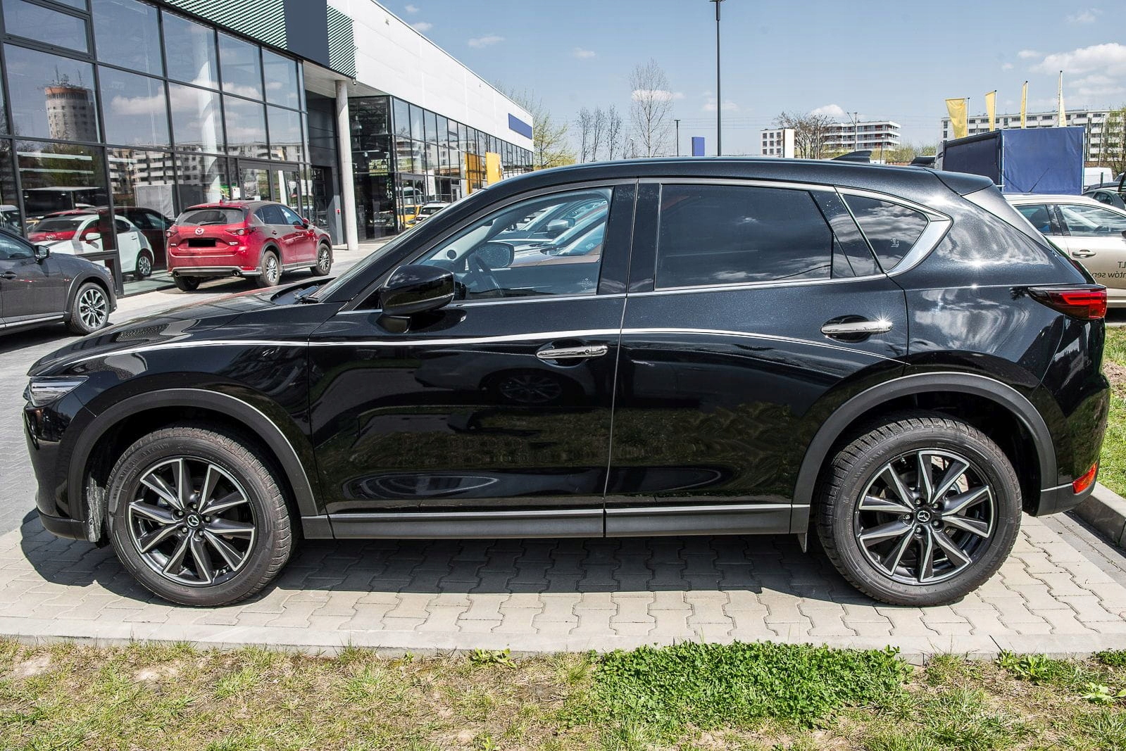MAZDA CX-5 II KF 2017+ LISTWA BŁOTNIKA TYLNA LEWA KB7W51W60F Producent części Inny