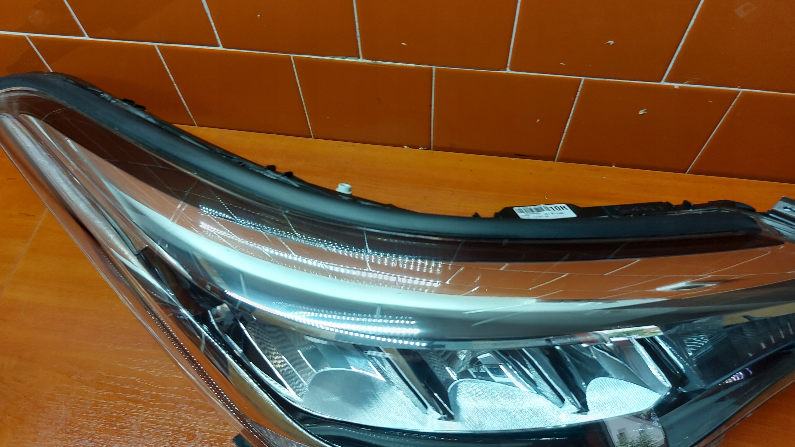REFLEKTOR light right right front TOYOTA CHR C-HR 19- LIFT