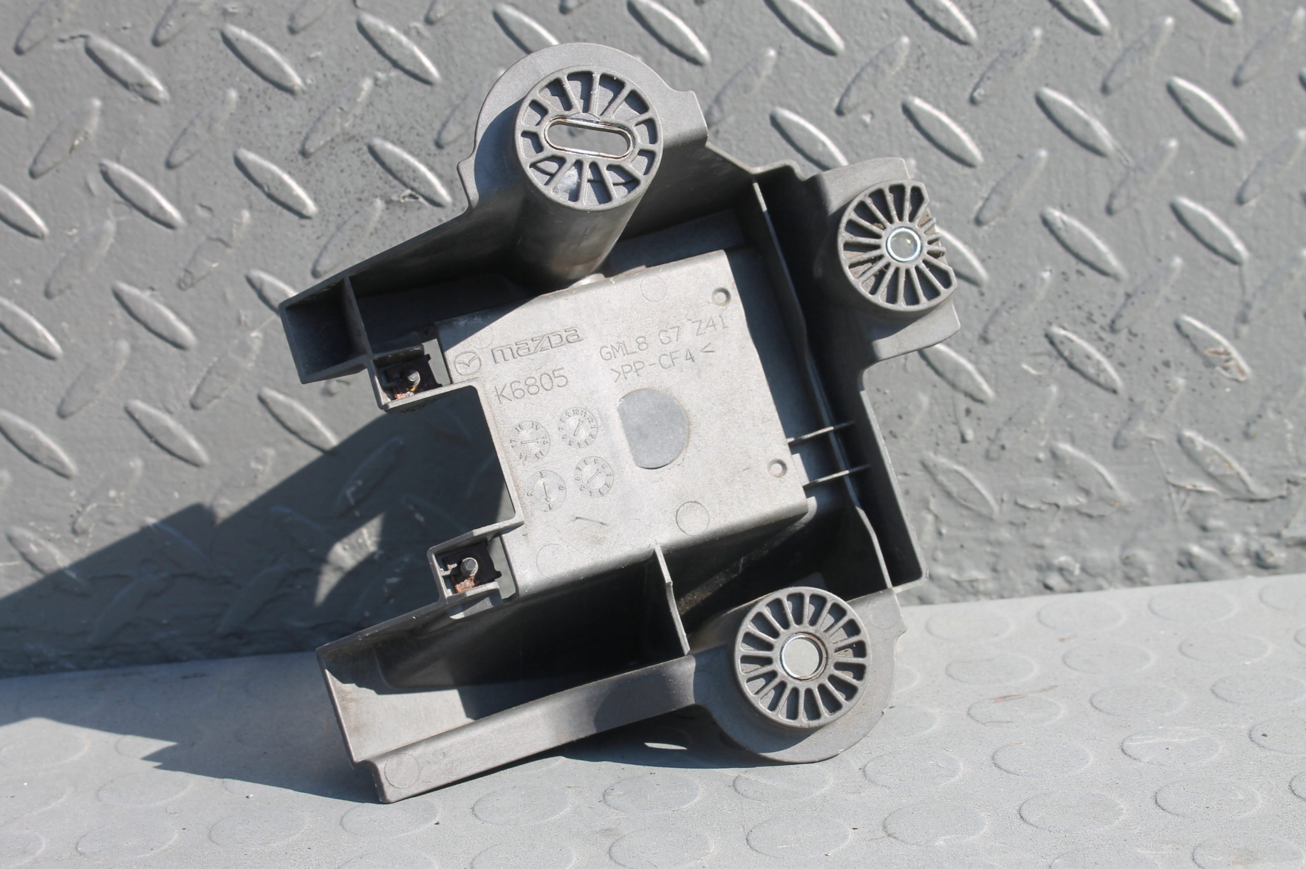 ASYSTENT MODUL RADAR PRAWY MAZDA 6 III GJ 12 18 Part manufacturer Mazda OE