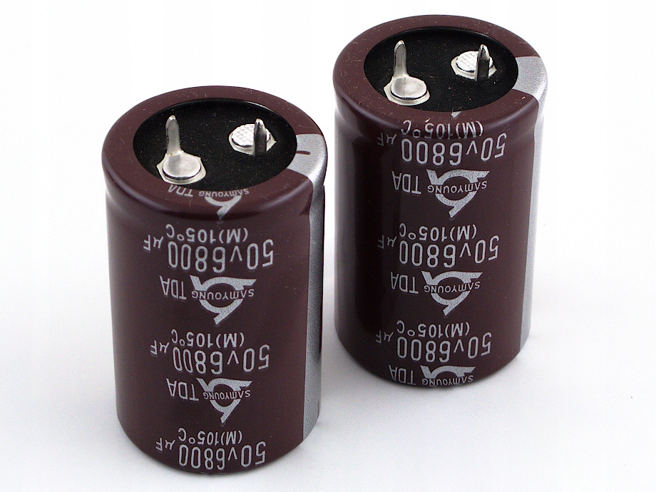 

Kondensator 6800uF / 50V 25x40mm 105*C Samyoung Hq