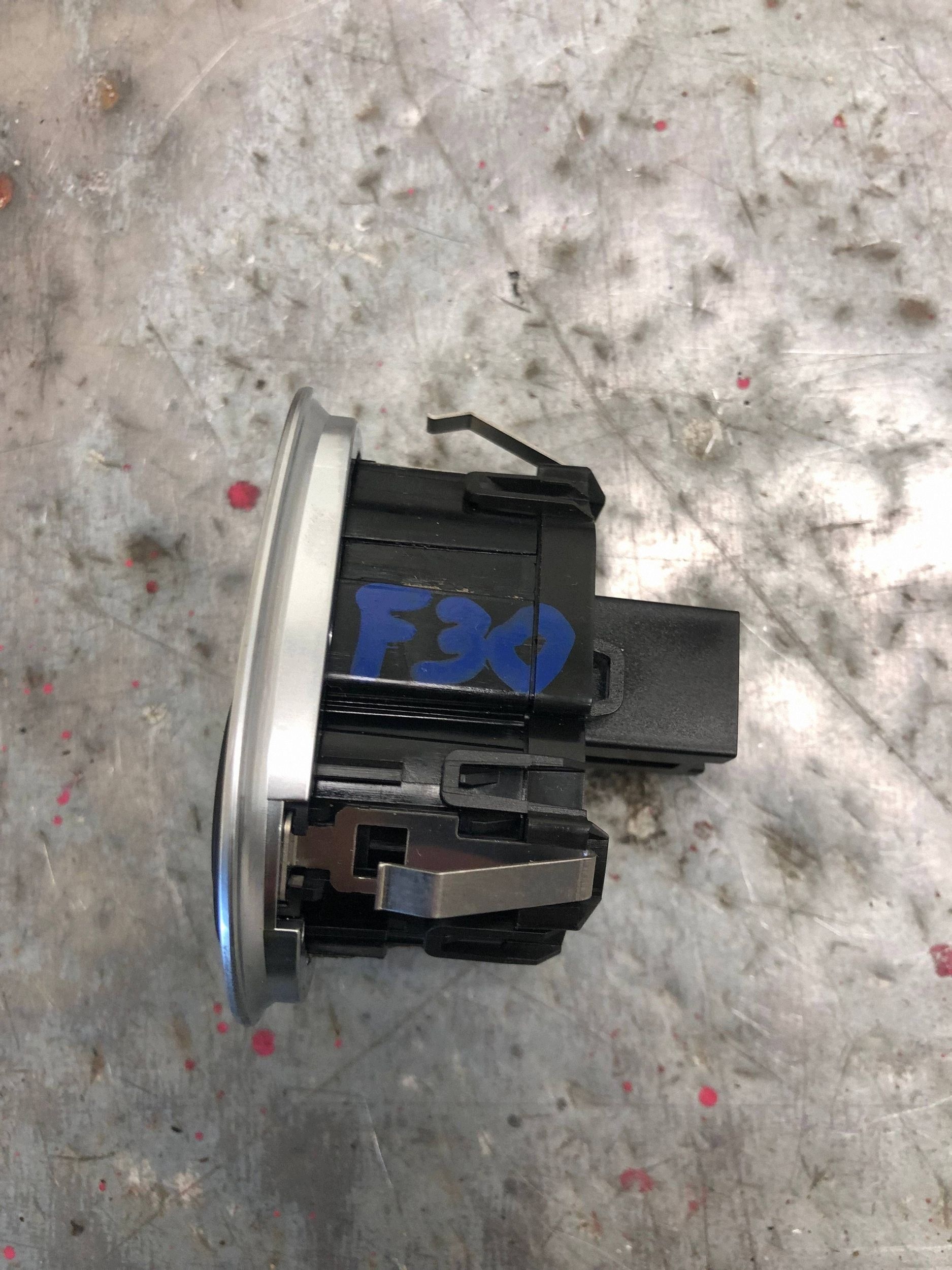 Bouton START STOP BMW F30 9250734