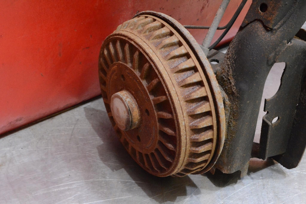 axis rear part rear sider DACIA DOKKER 1.6 SCE 102 KM 12-17