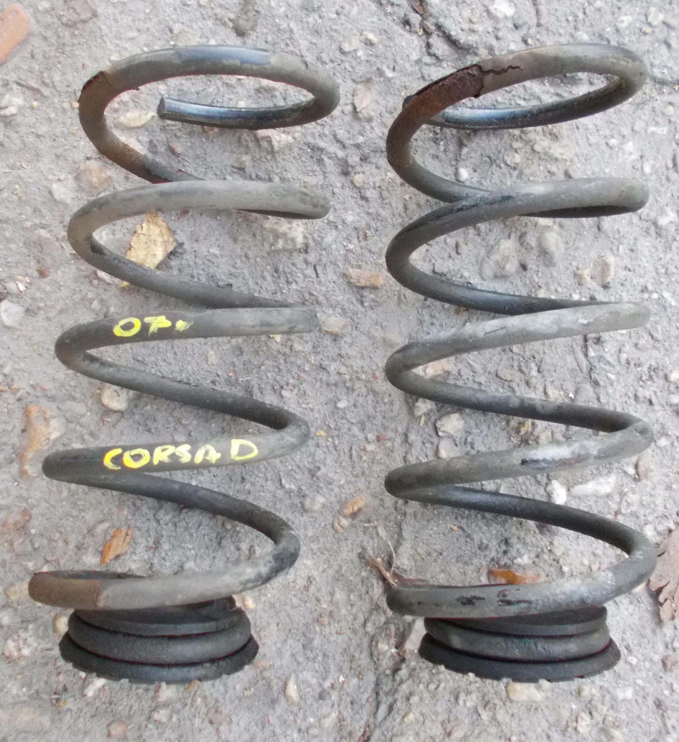 OPEL CORSA D 1.2 B 07R springs springing rear part KOMPLET