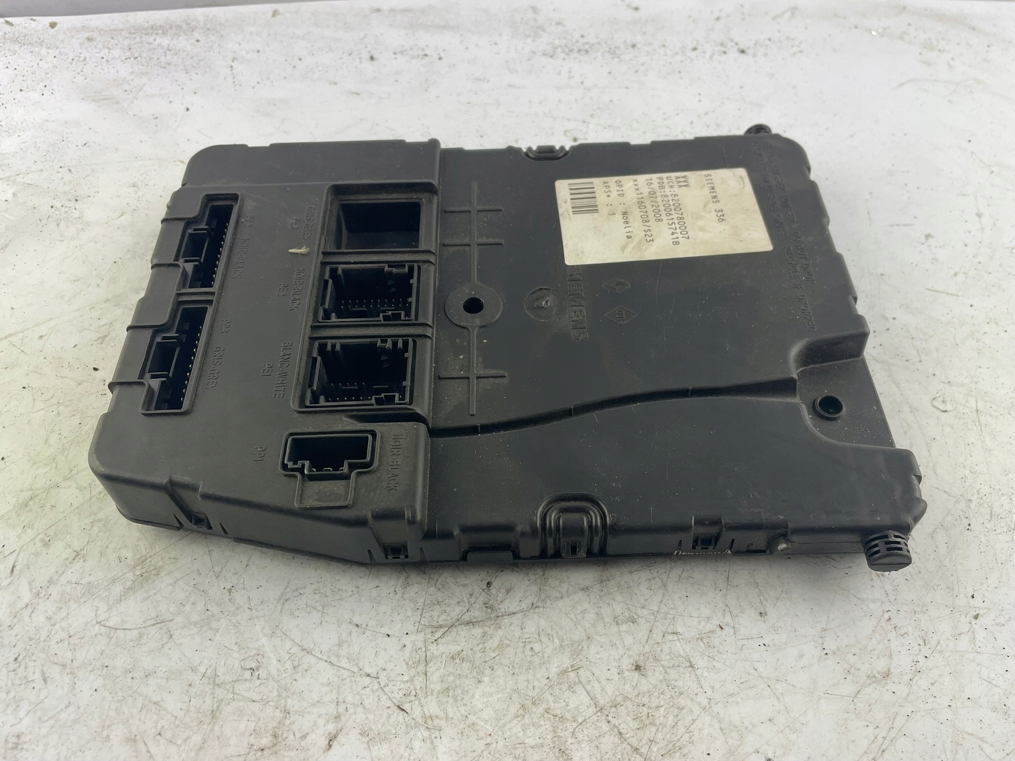 modulo UCH 8200780007 8200615741B Renault Megane II EU