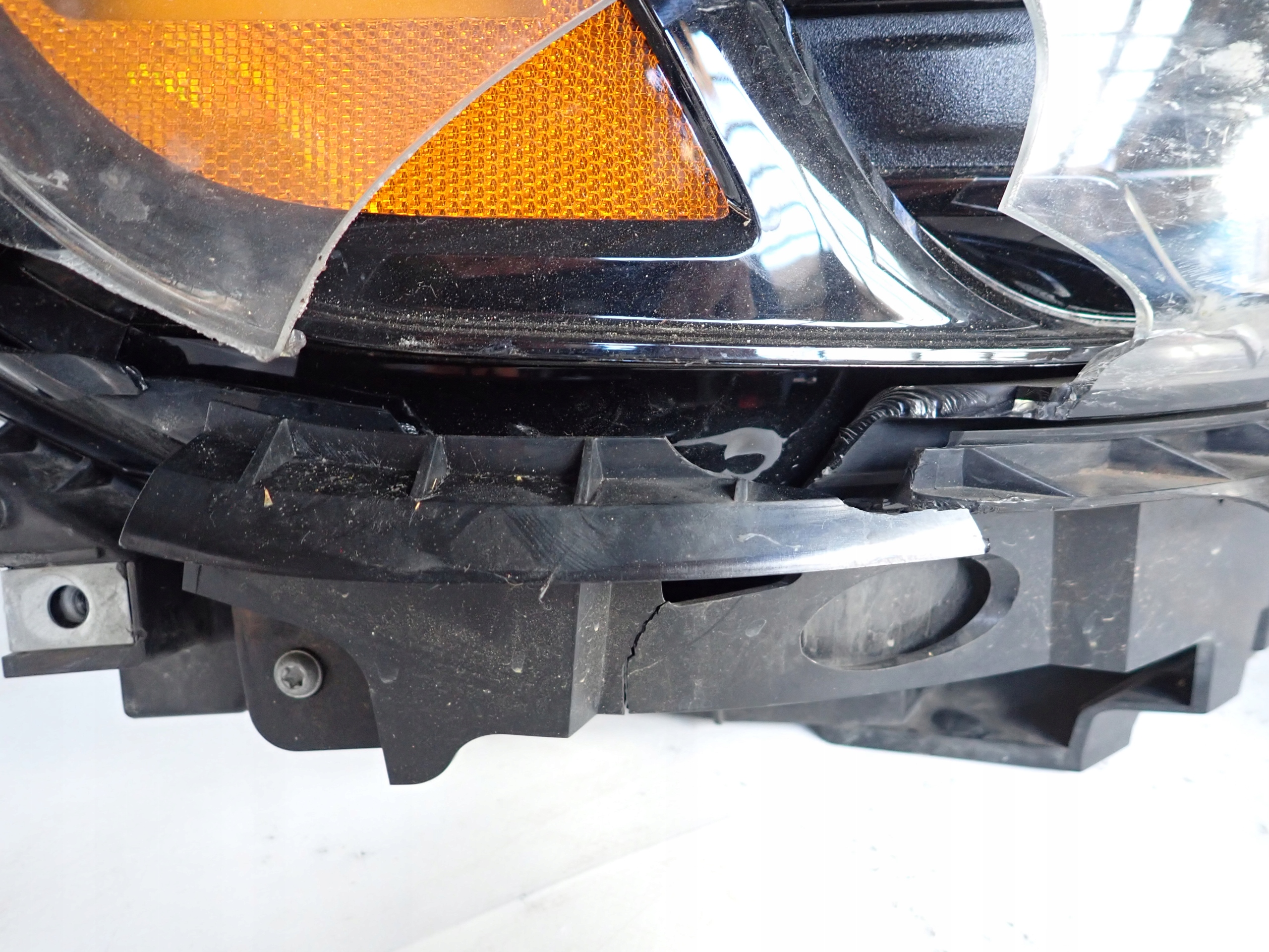 JEEP CHEROKEE KL 19- PERFORMANCE FULL LED right light USA
