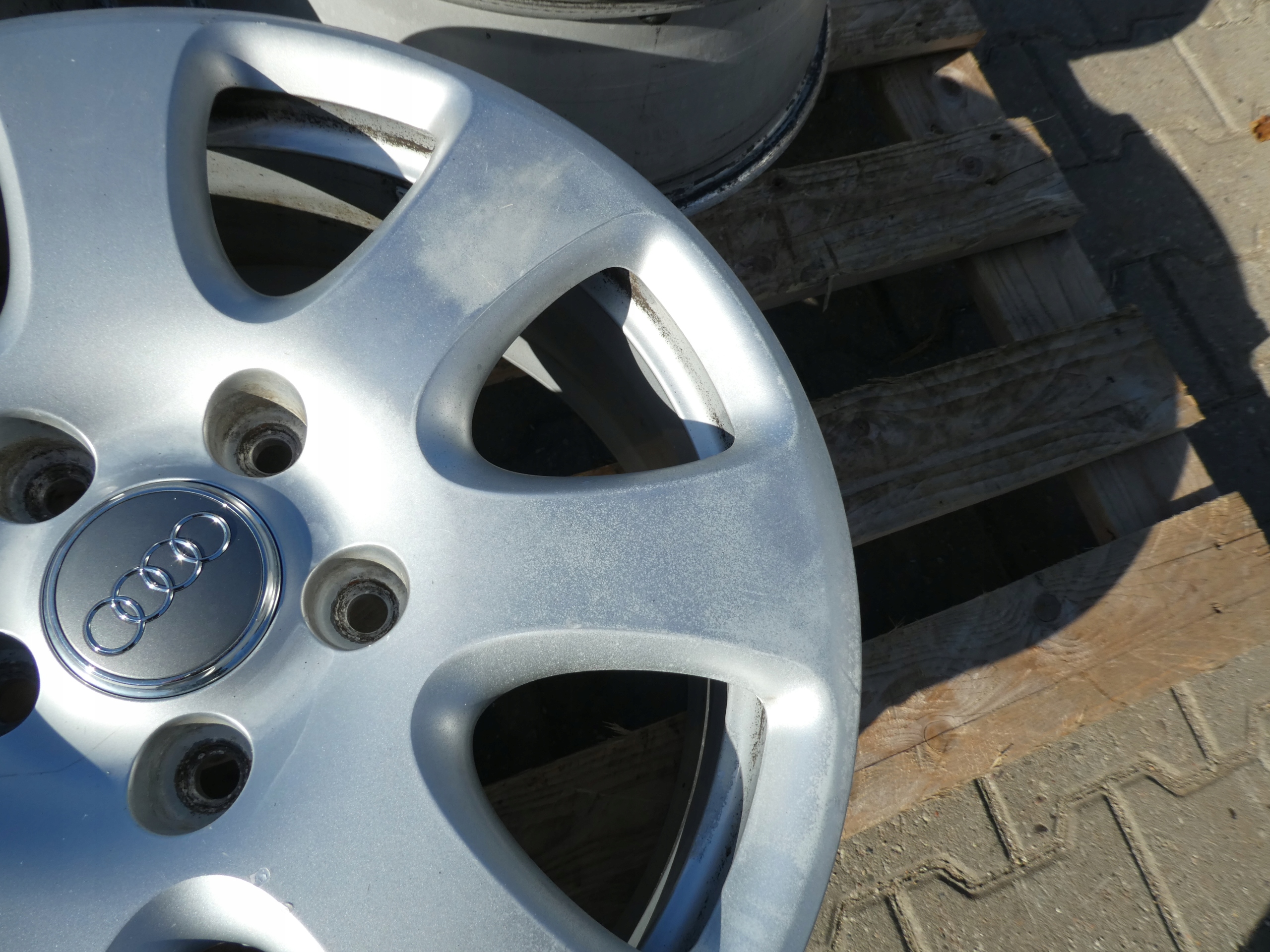 4X ALU discs original AUDI 4L0601025E