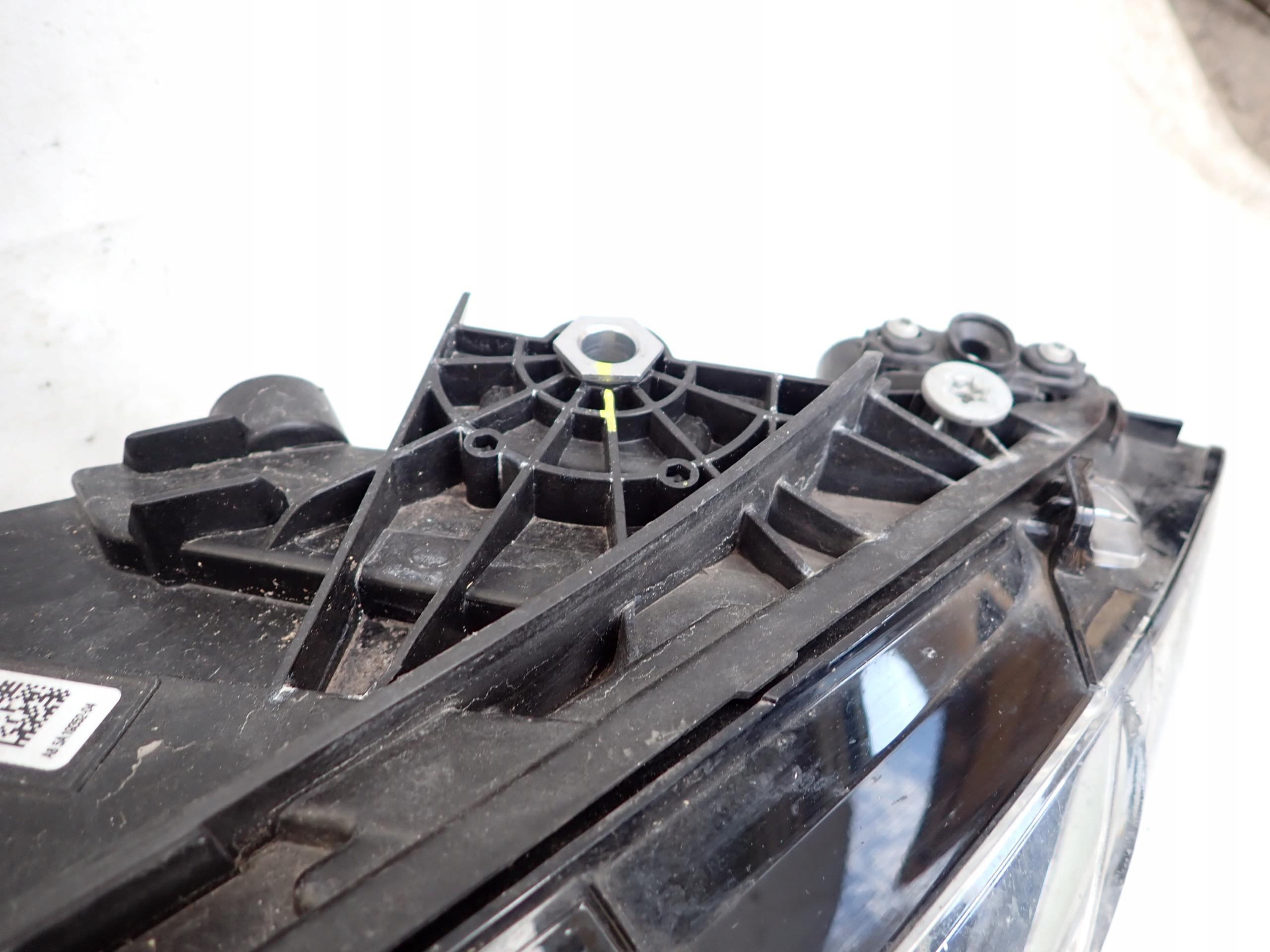 BMW 4 G22 G23 G82 20- light right front front 5A19352-04