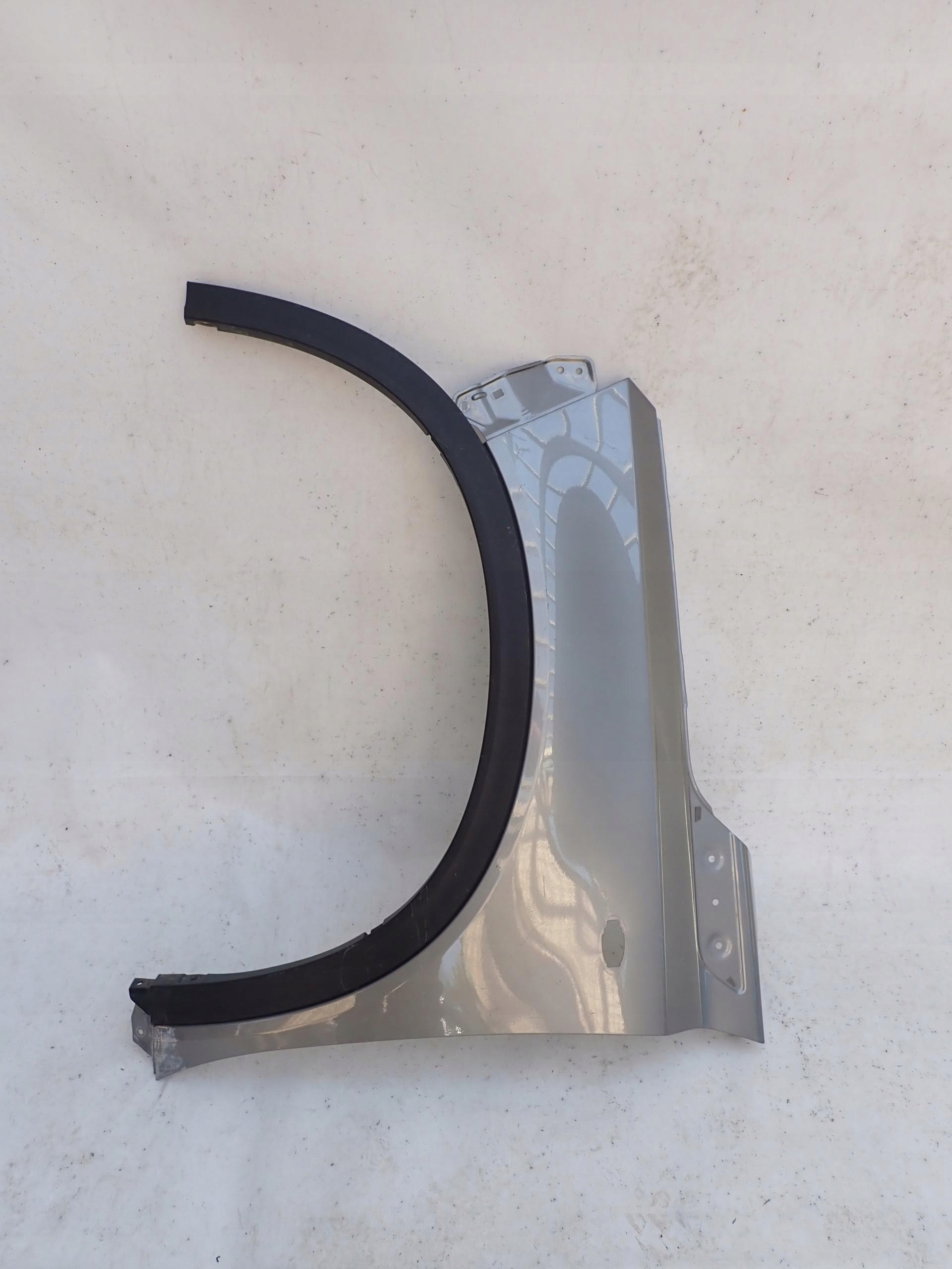 SUZUKI VITARA II 2 15-> fender front front left