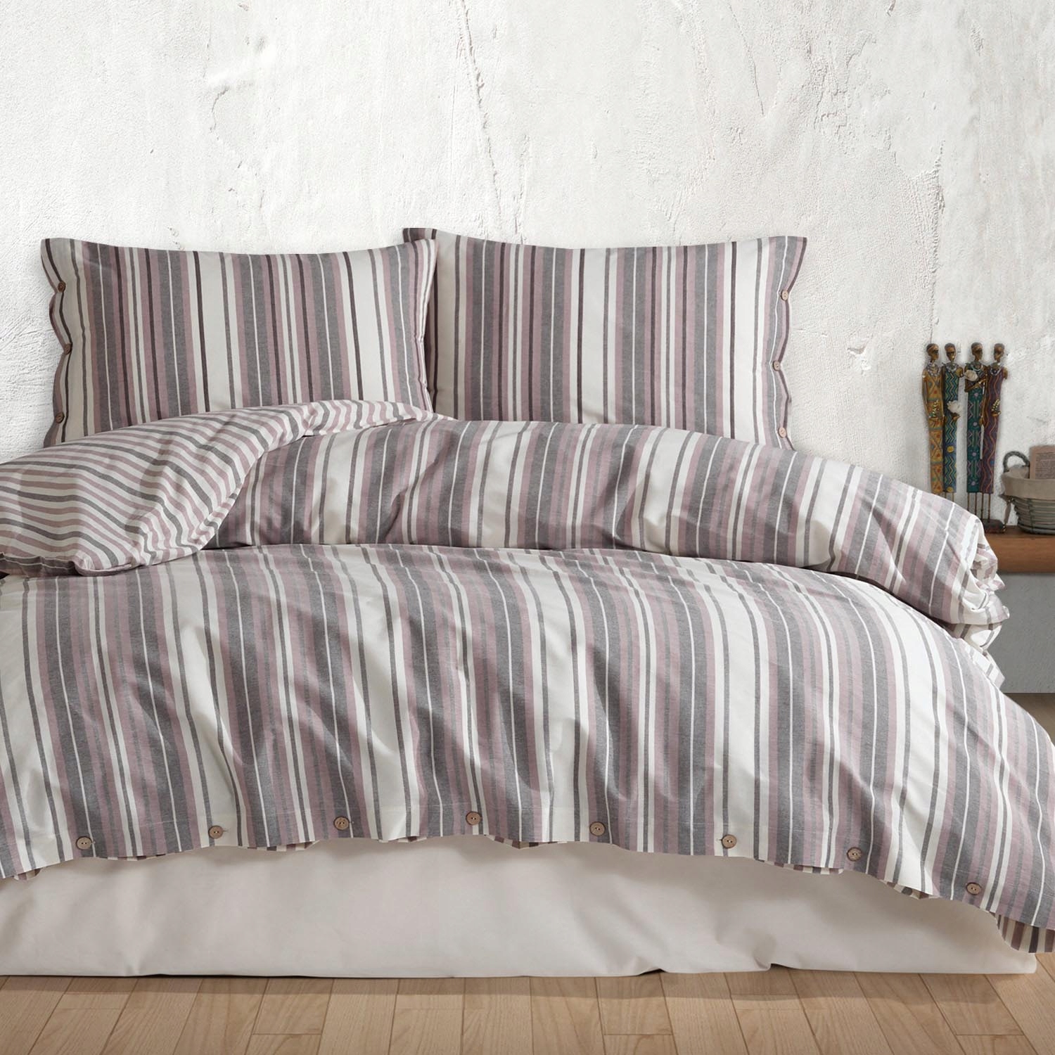 Posteľná Bielizeň Rune 140x200 Natural biela fialová šedá s pruhmi