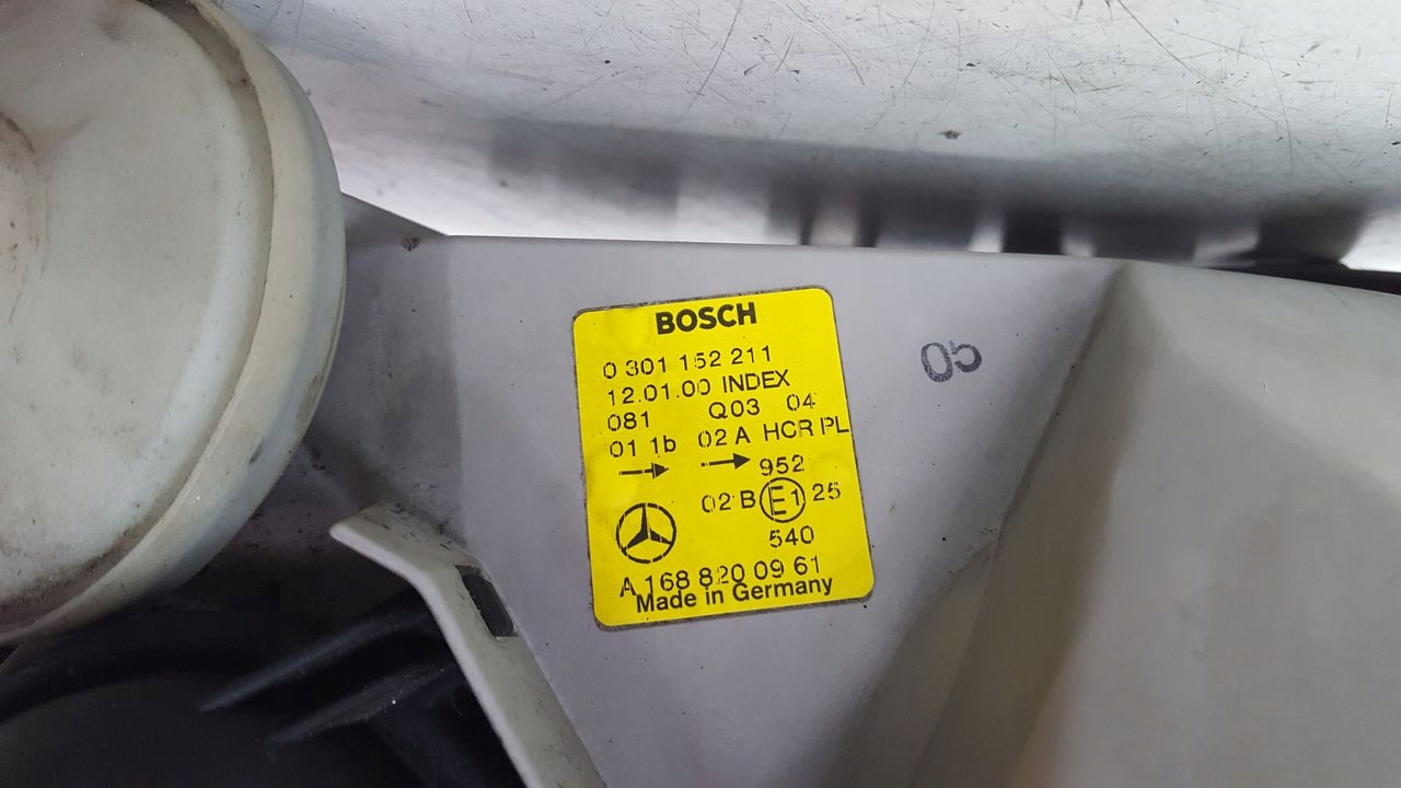 light front front left Mercedes W168