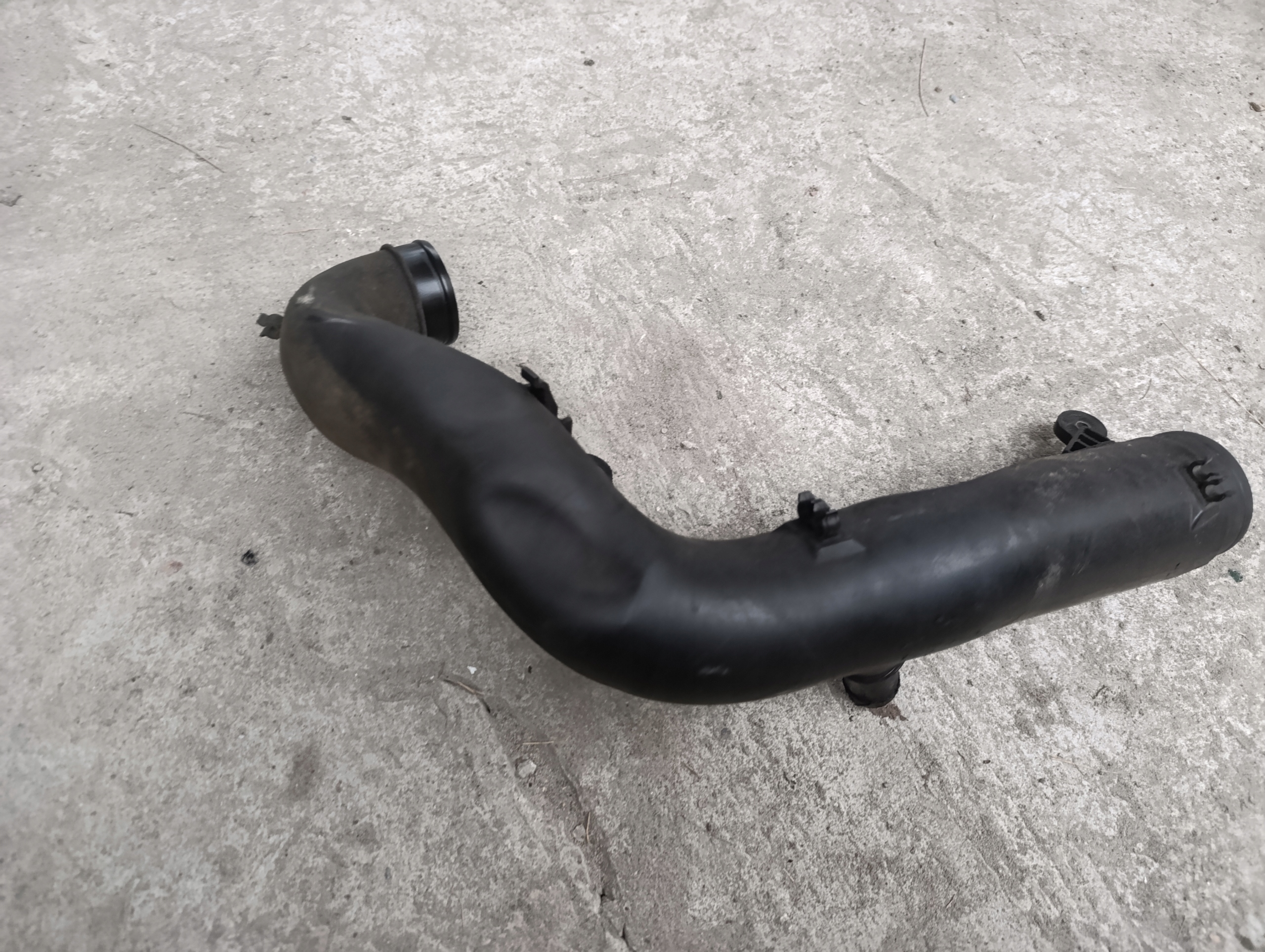pipe air VOLKSWAGEN PASSAT B6 1K0129654K