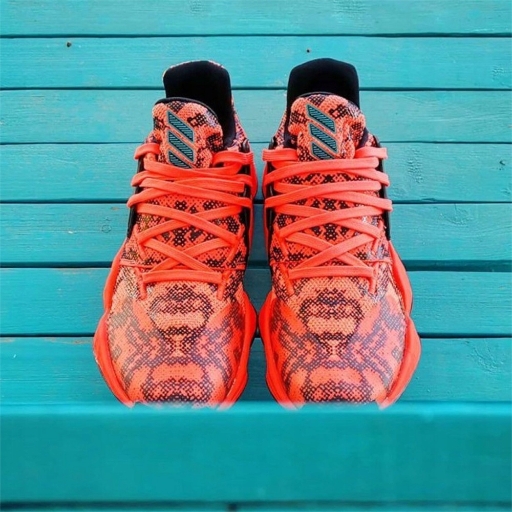 ADIDAS HARDEN VOL.4 LIGHTSTRIKE Marka adidas