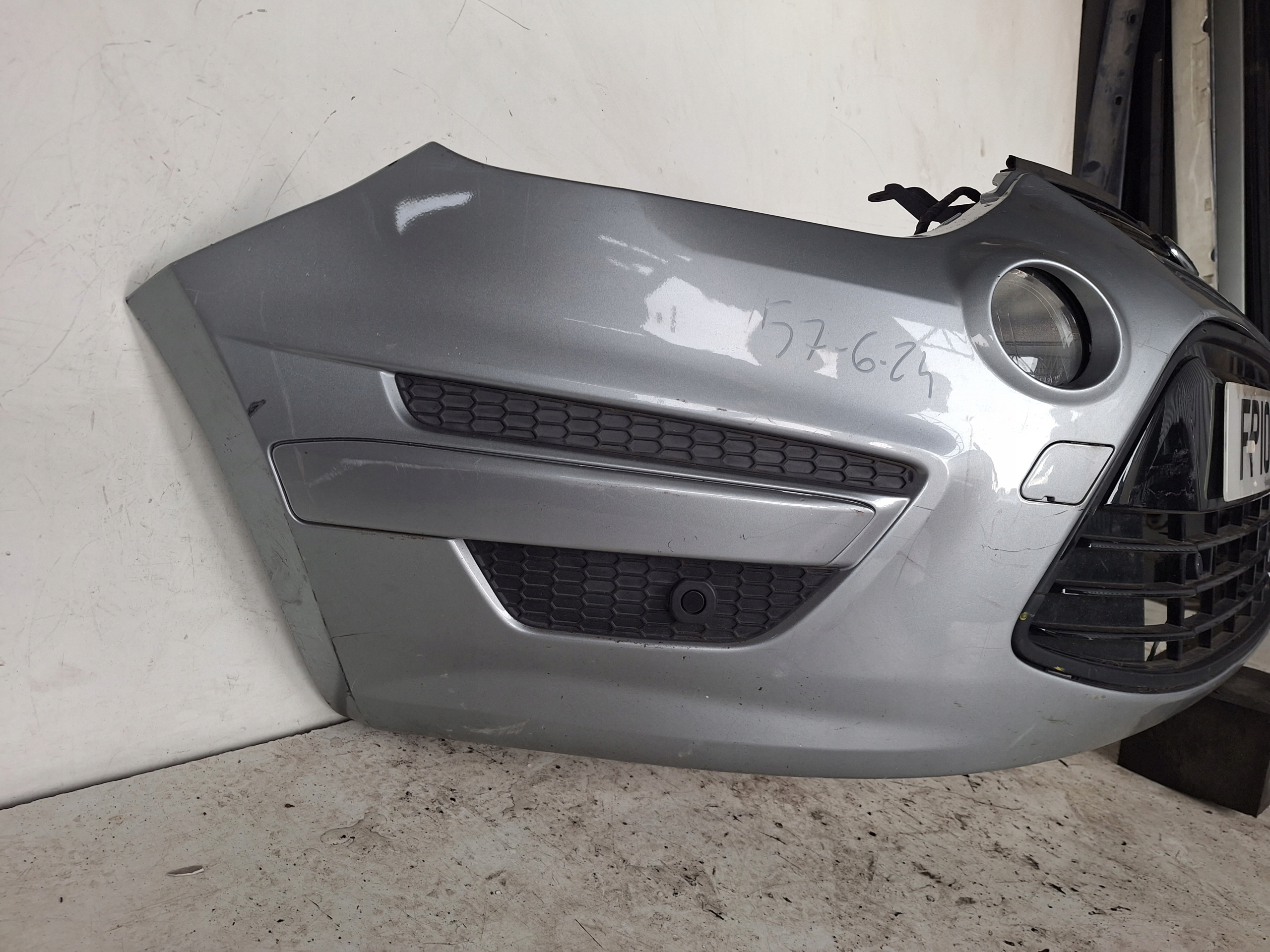 FORD S-MAX MK1 LIFT 10-15 bumper + PDC