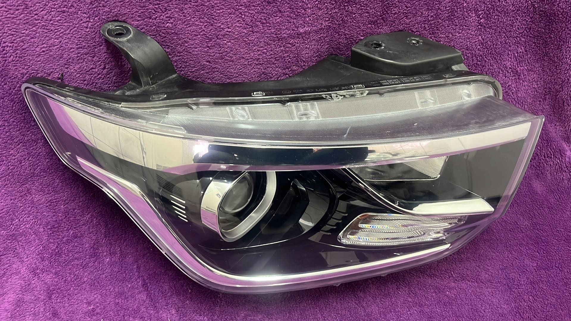 ФАРА HYUNDAI H1 H12 РЕСТАЙЛИНГ STAREX ПРАВА ЛИНЗА В СБОРЕ