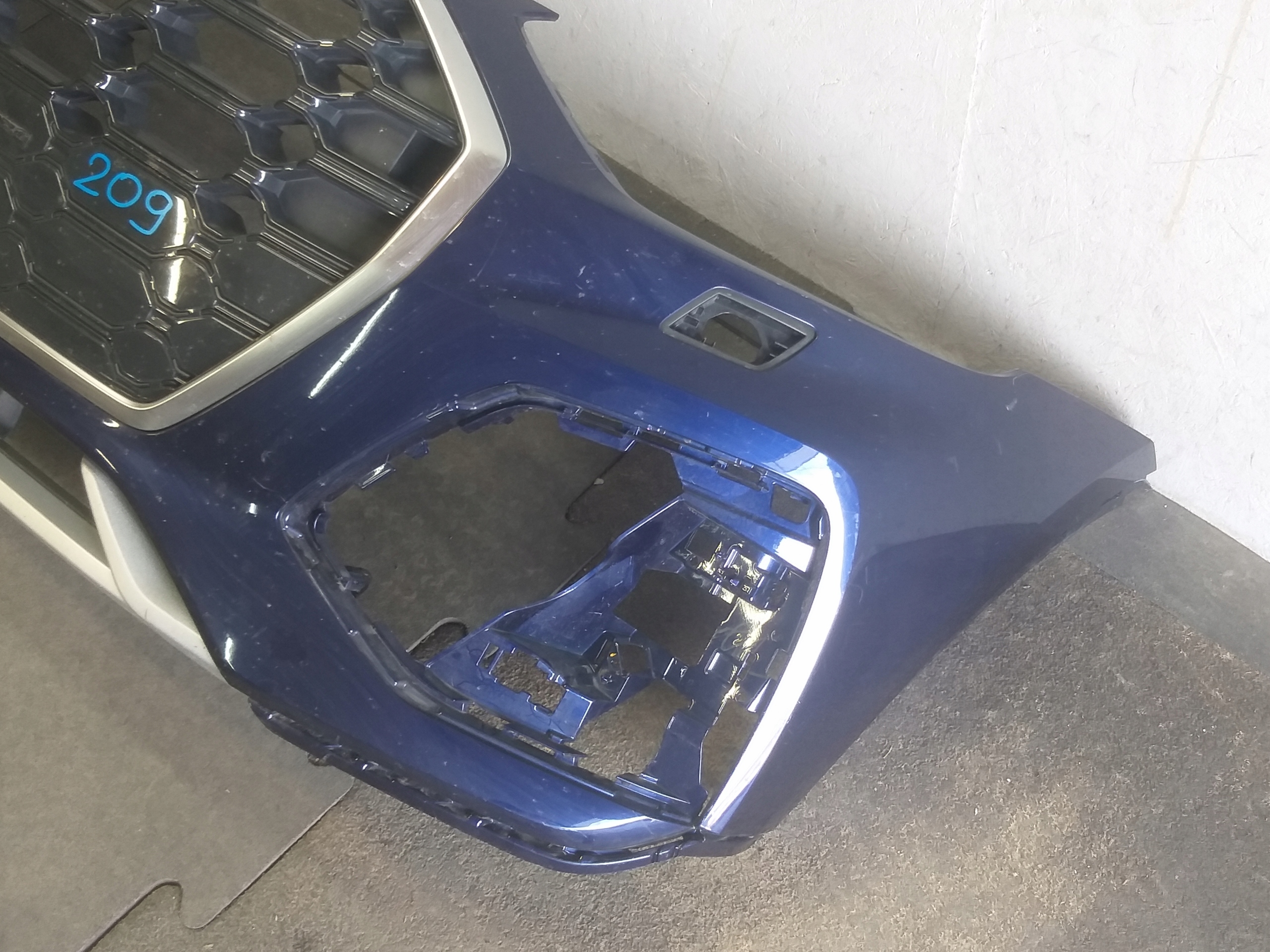 bumper front AUDI Q5 S LINE LIFT 80A
