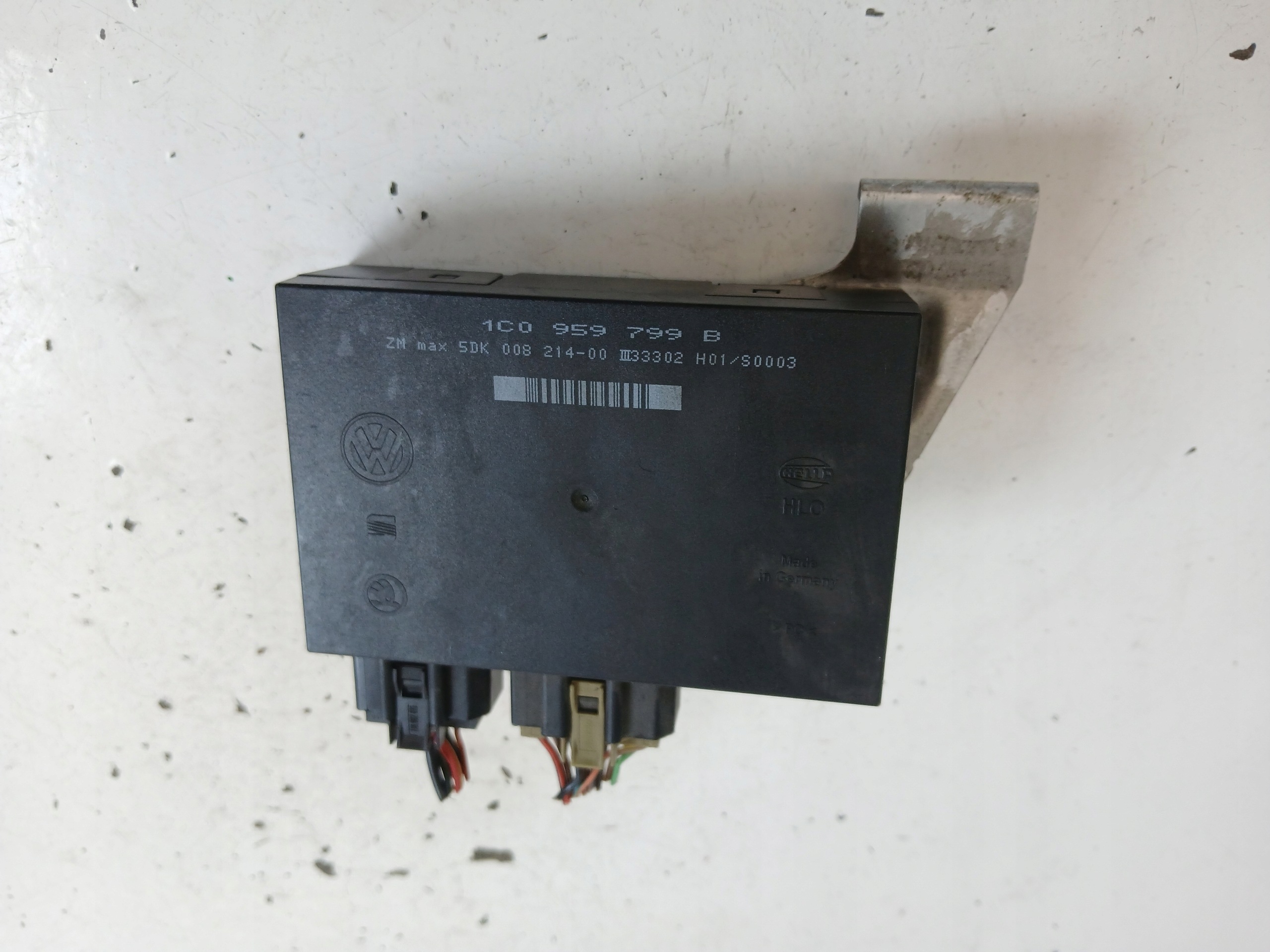 VW PASSAT B5 LIFT SKODA SUPERB et Unité commande confort 1C0959799B