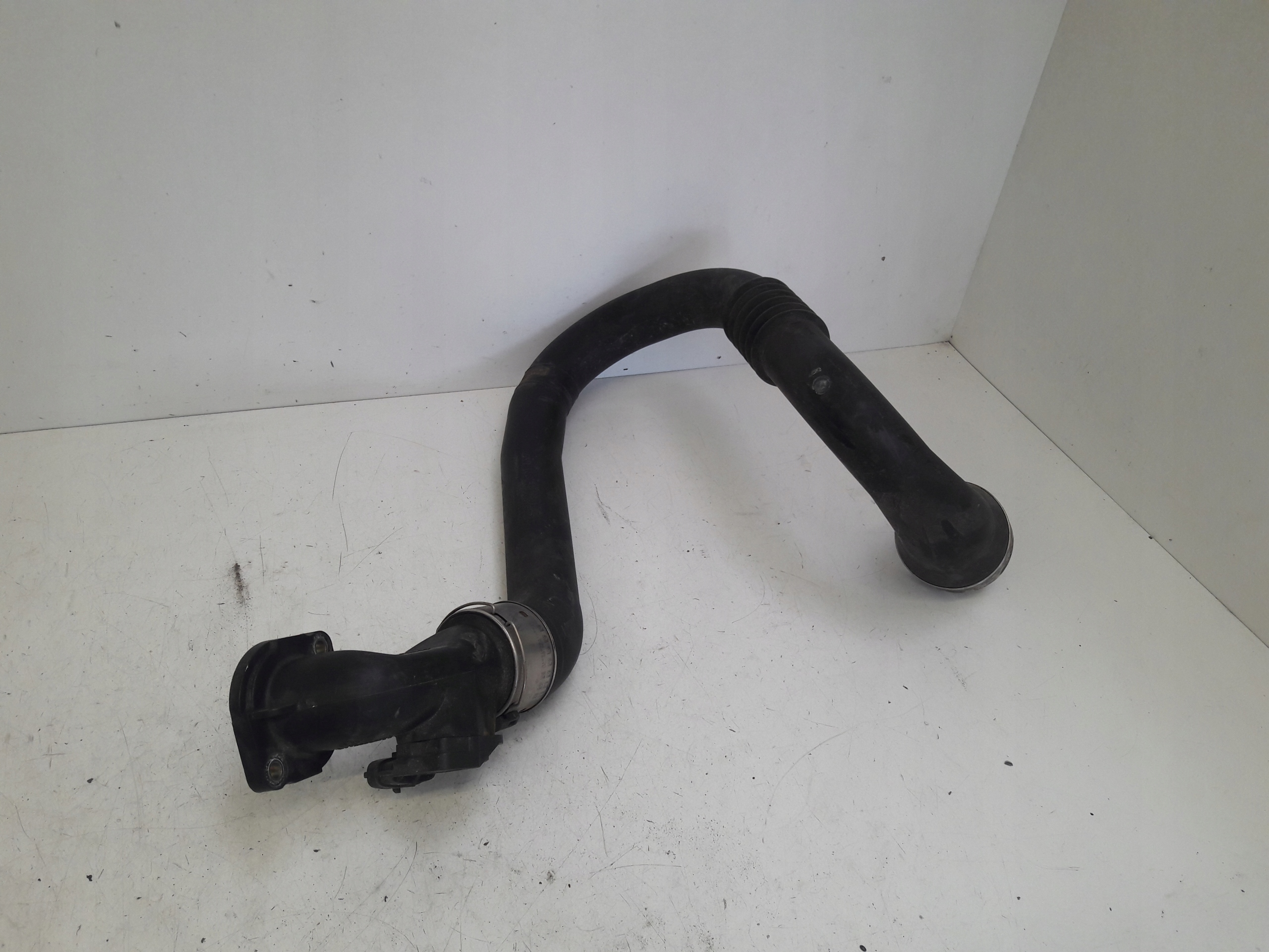Schlauch intercooler 144600003R Renault Scenic III