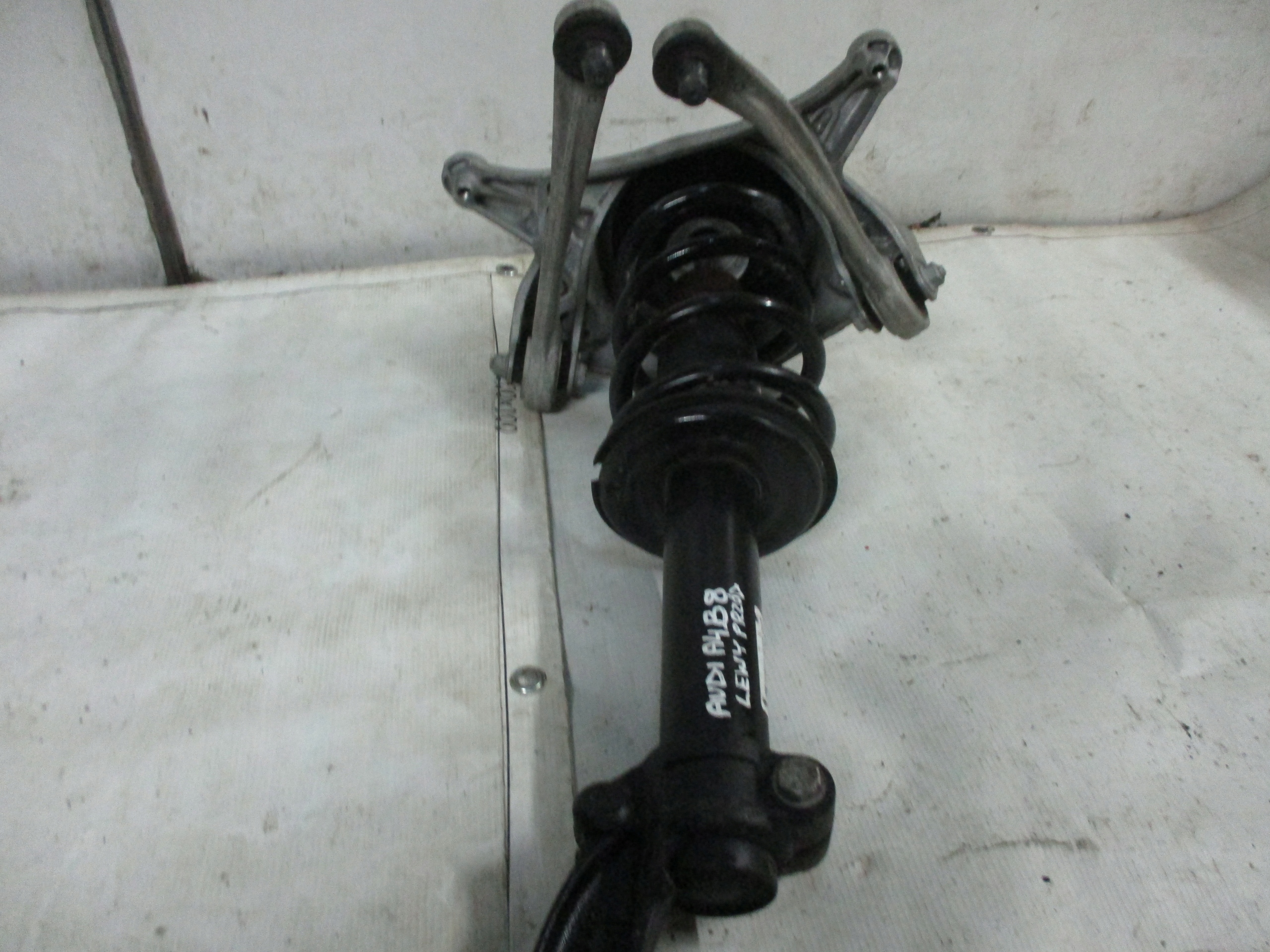 shock absorber left front front Audi A4 B8 8K0 031 BC