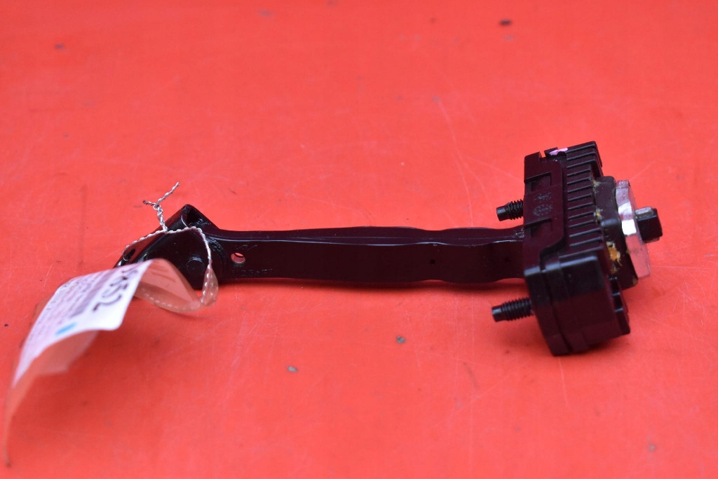 limiter door left front KIA SPORTAGE 5 V 21-25