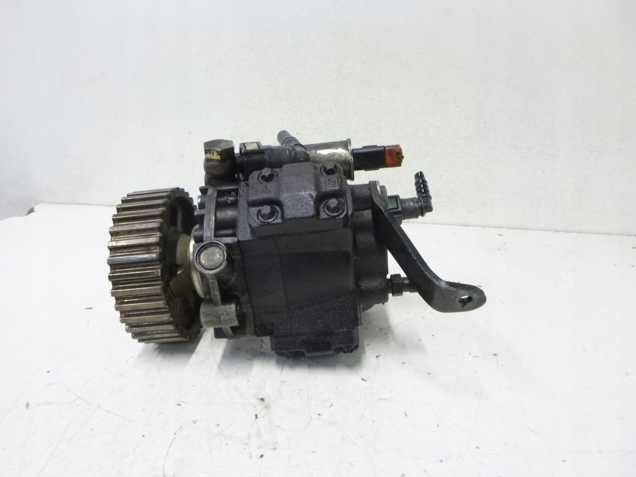 EINSPRITZPUMPE CITROEN C3 1.4HDI SIEMENS 03R.