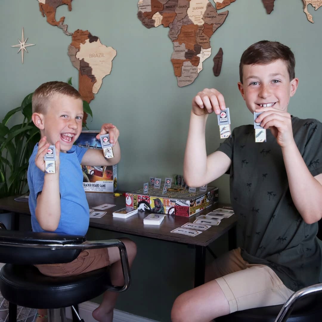 GRA PLANSZOWA JURASSIC WORLD Tracker Dinozaury Typ Podstawa