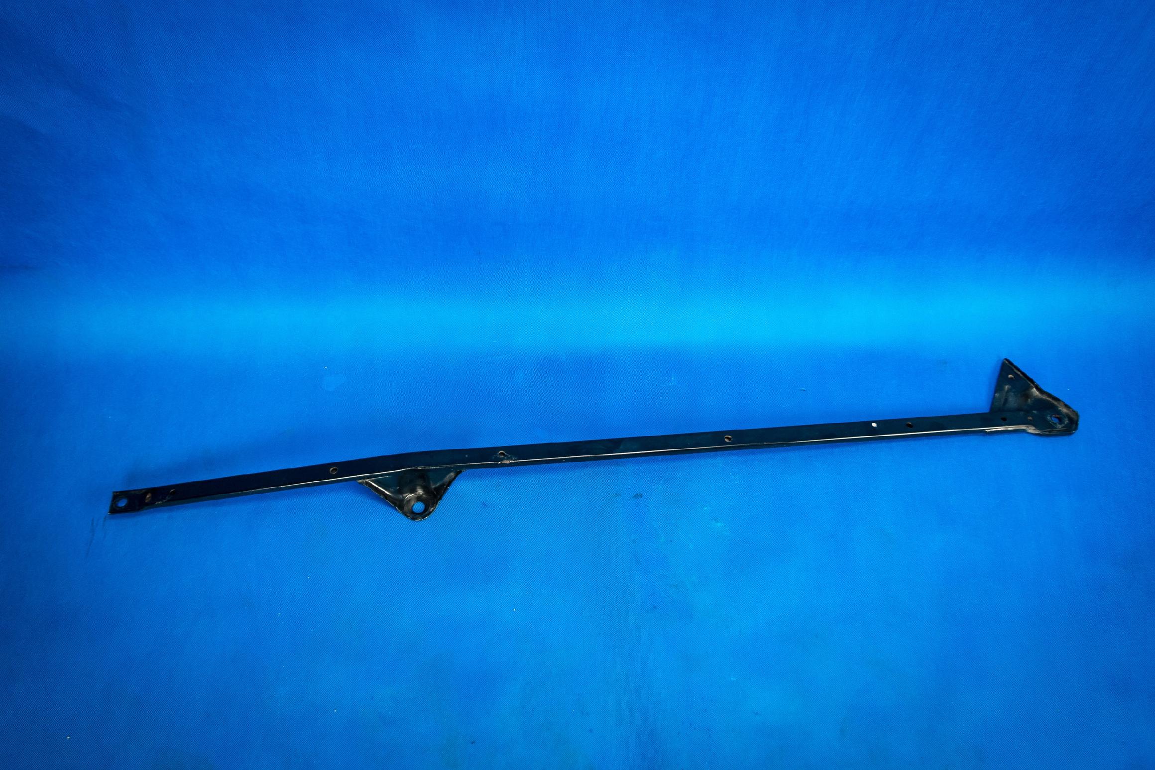 bar poprzeczny chassis Audi Q7 4M 4M0803228