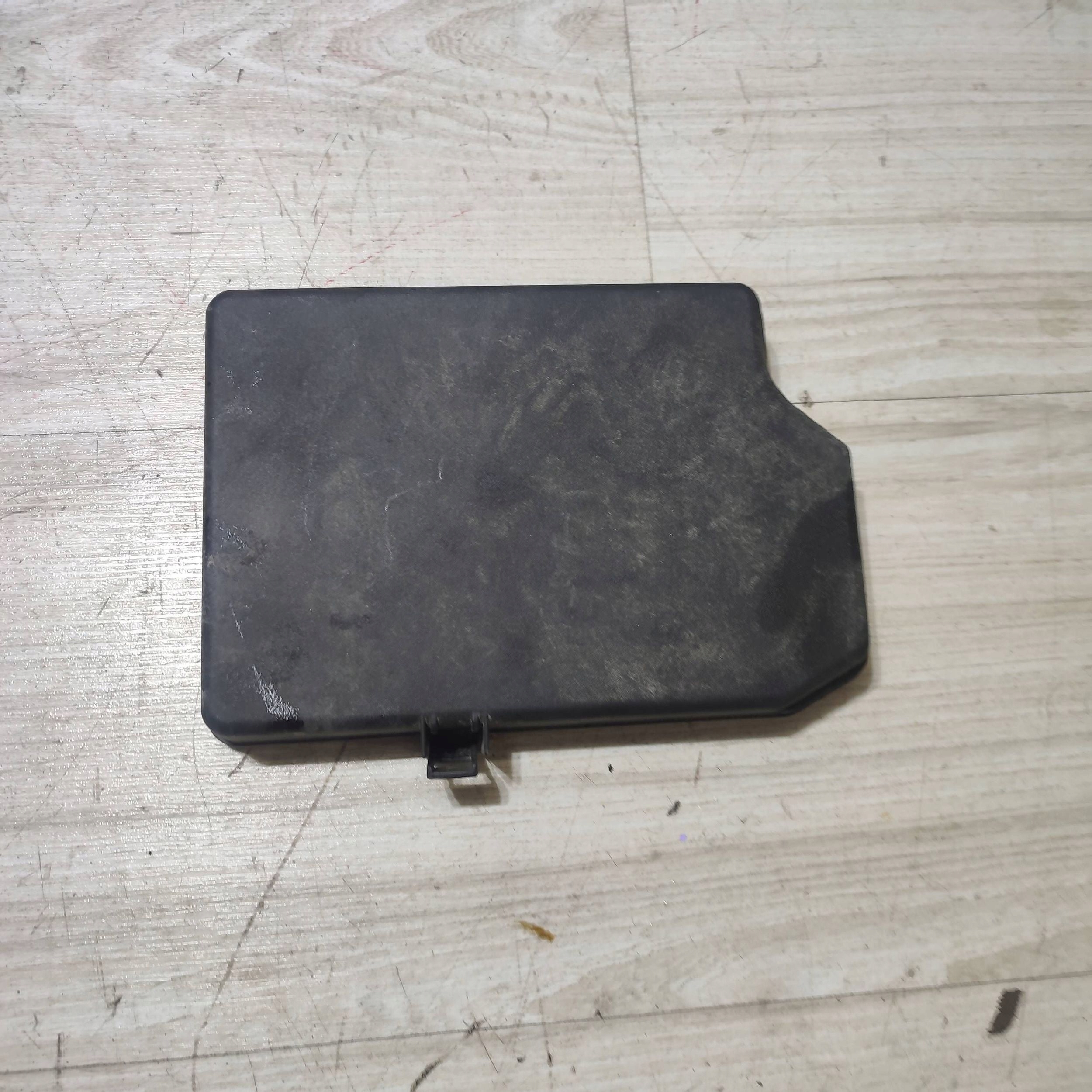 Abdeckung Kasten bsi Suzuki Vitara (LY)