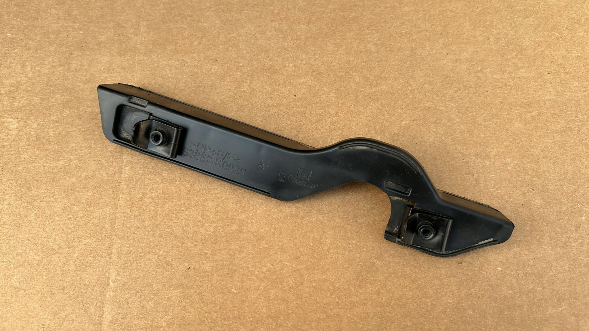 mudguard flap NADKOLA left front front TOYOTA YARIS IV 20