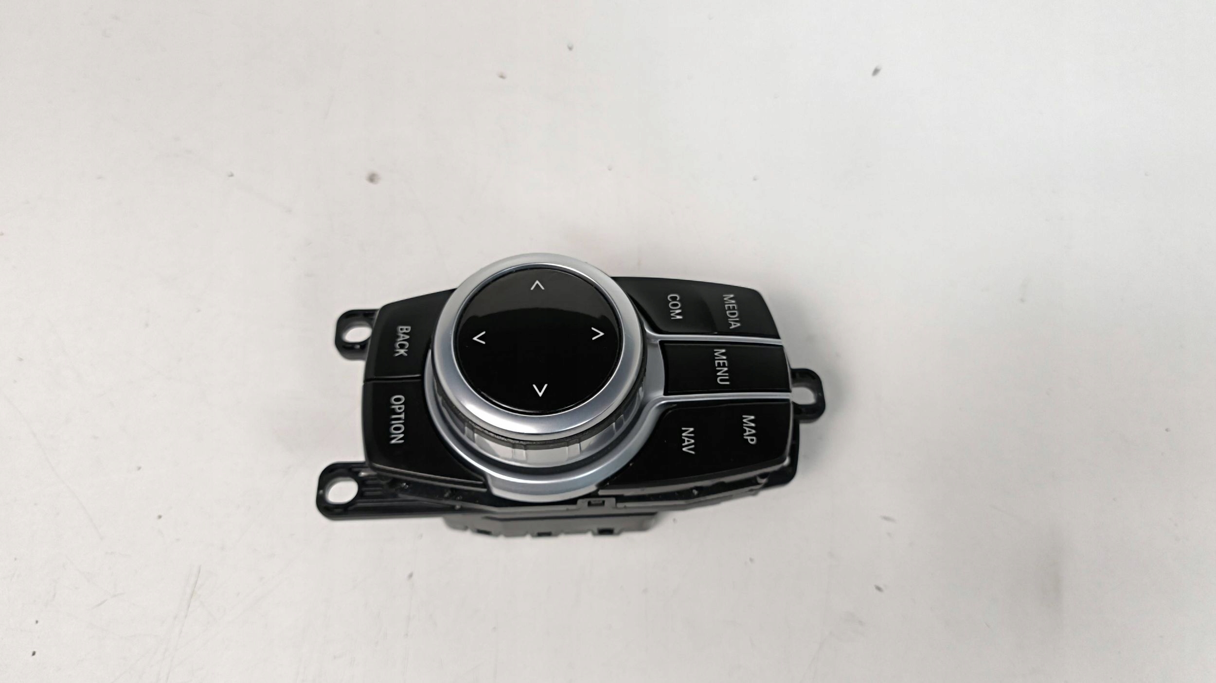 BMW 5 G30 G31 G38 6844226 panel switch radia idrive