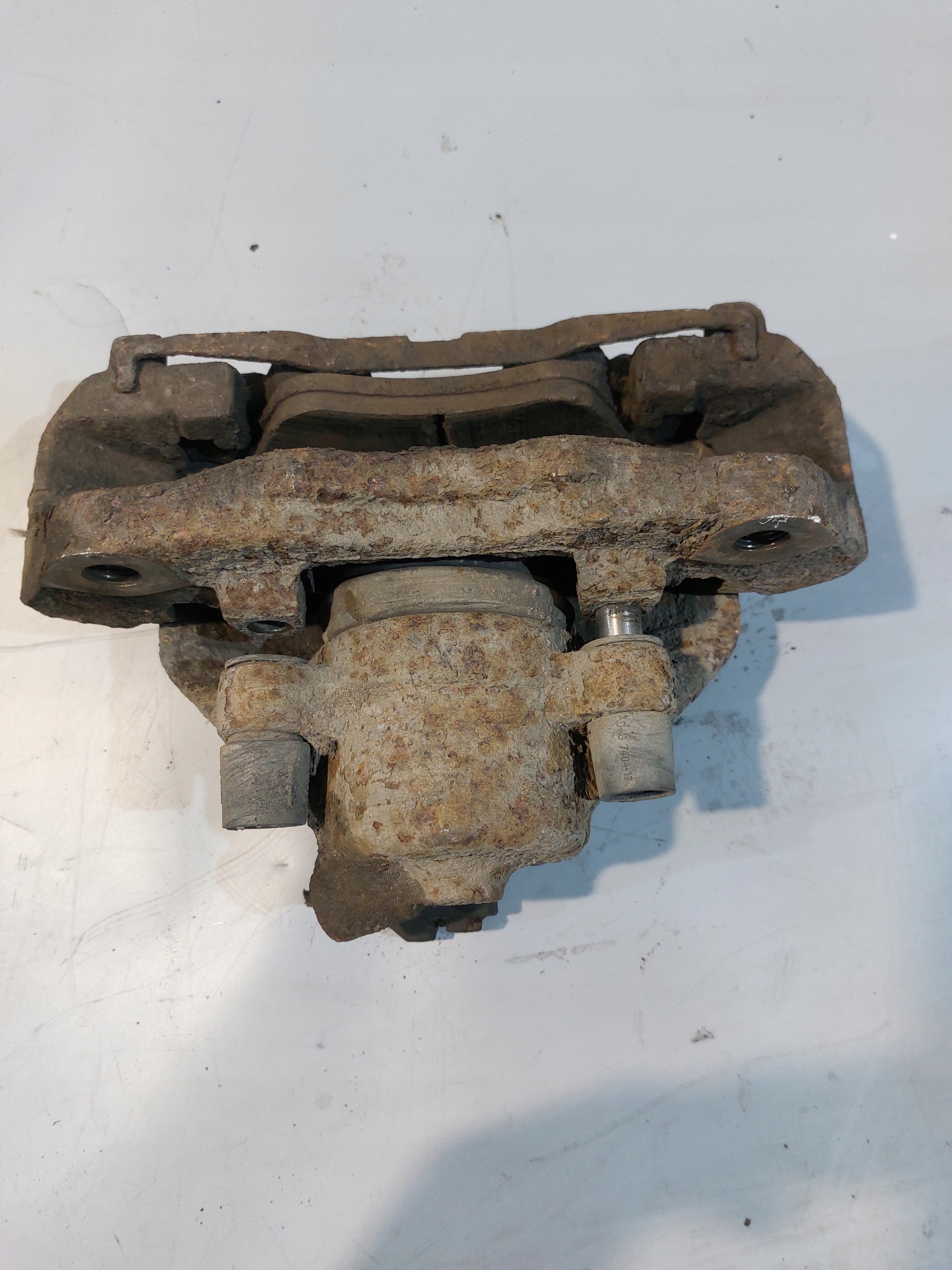 caliper brake right front MERCEDES VITO W638 2.3D