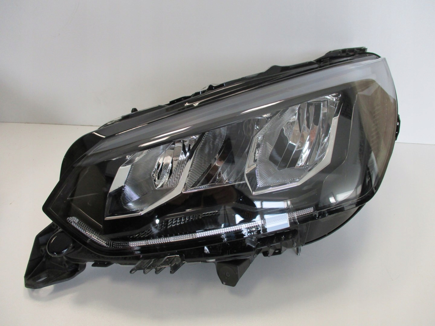 light lights FULL LED PEUGEOT 208 2008 20R