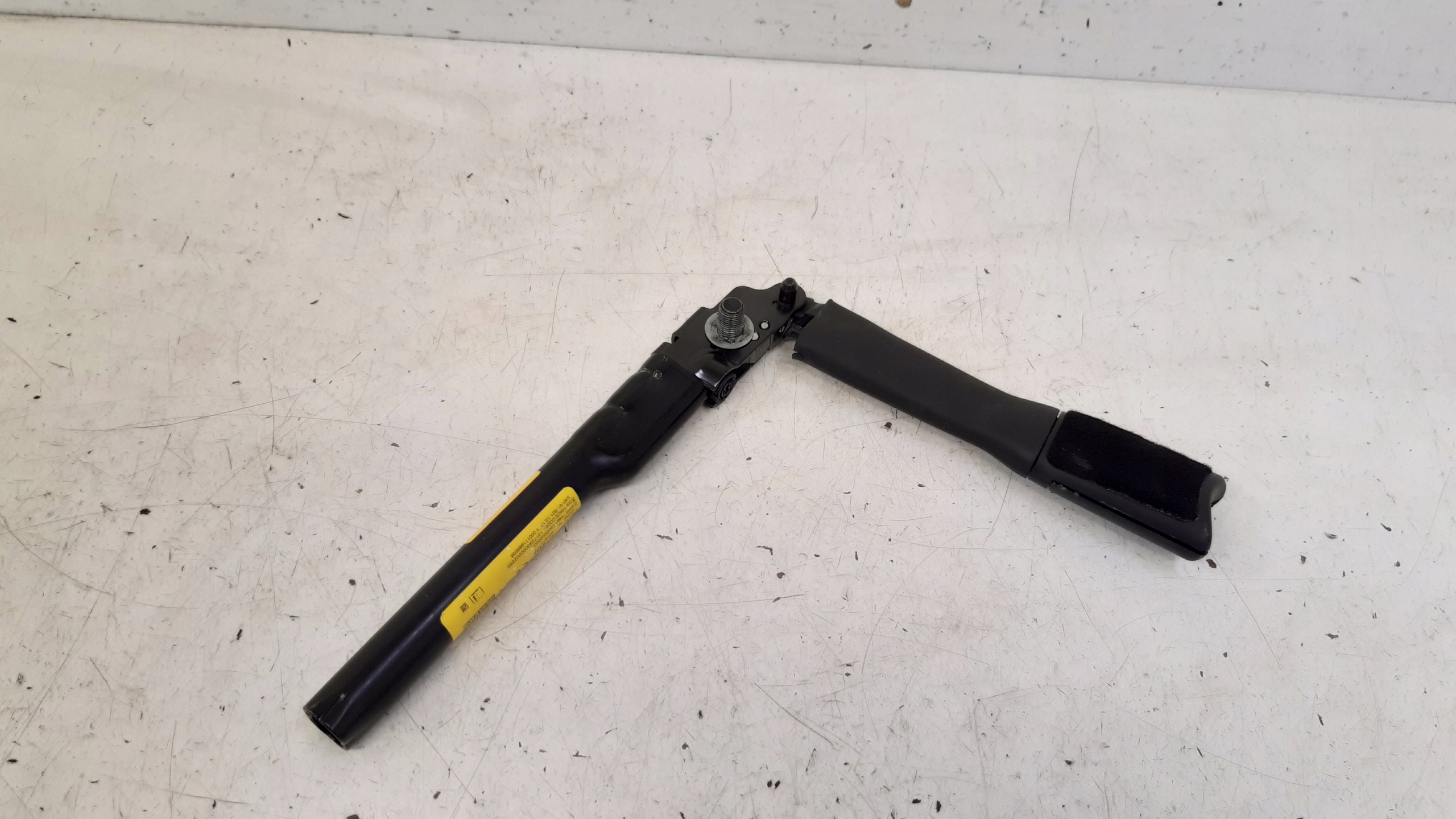 adjuster podpinacz left front 39136482 Opel Astra K