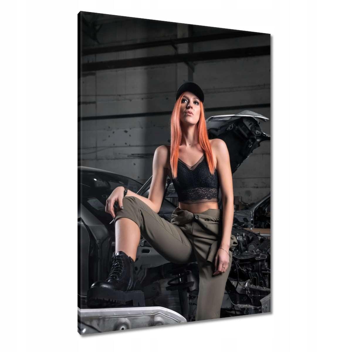 Obrazy 70x100 Ruda v garáži Mechanik
