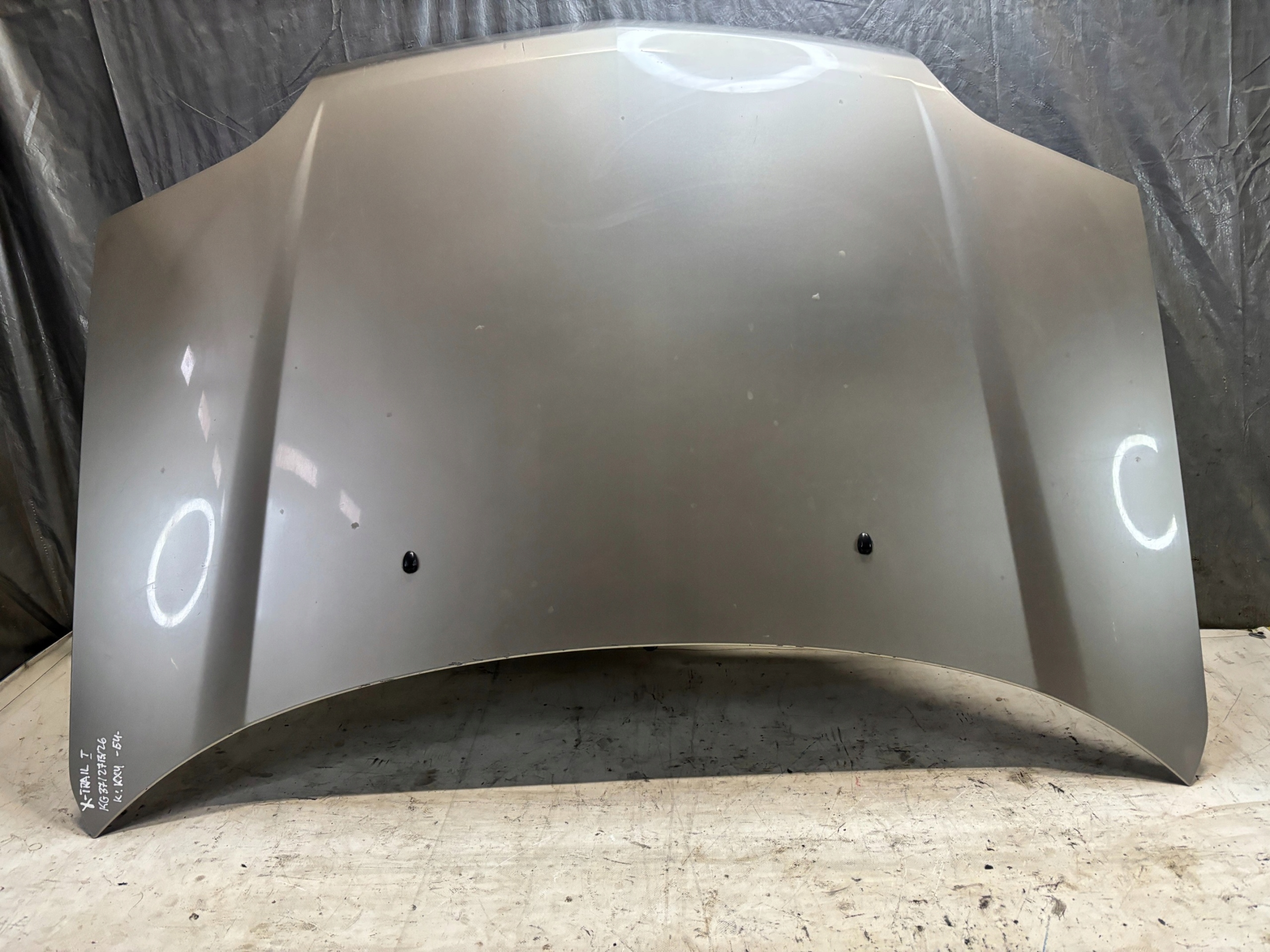 Cofano Nissan X-Trail T30 e 1 k: KX4