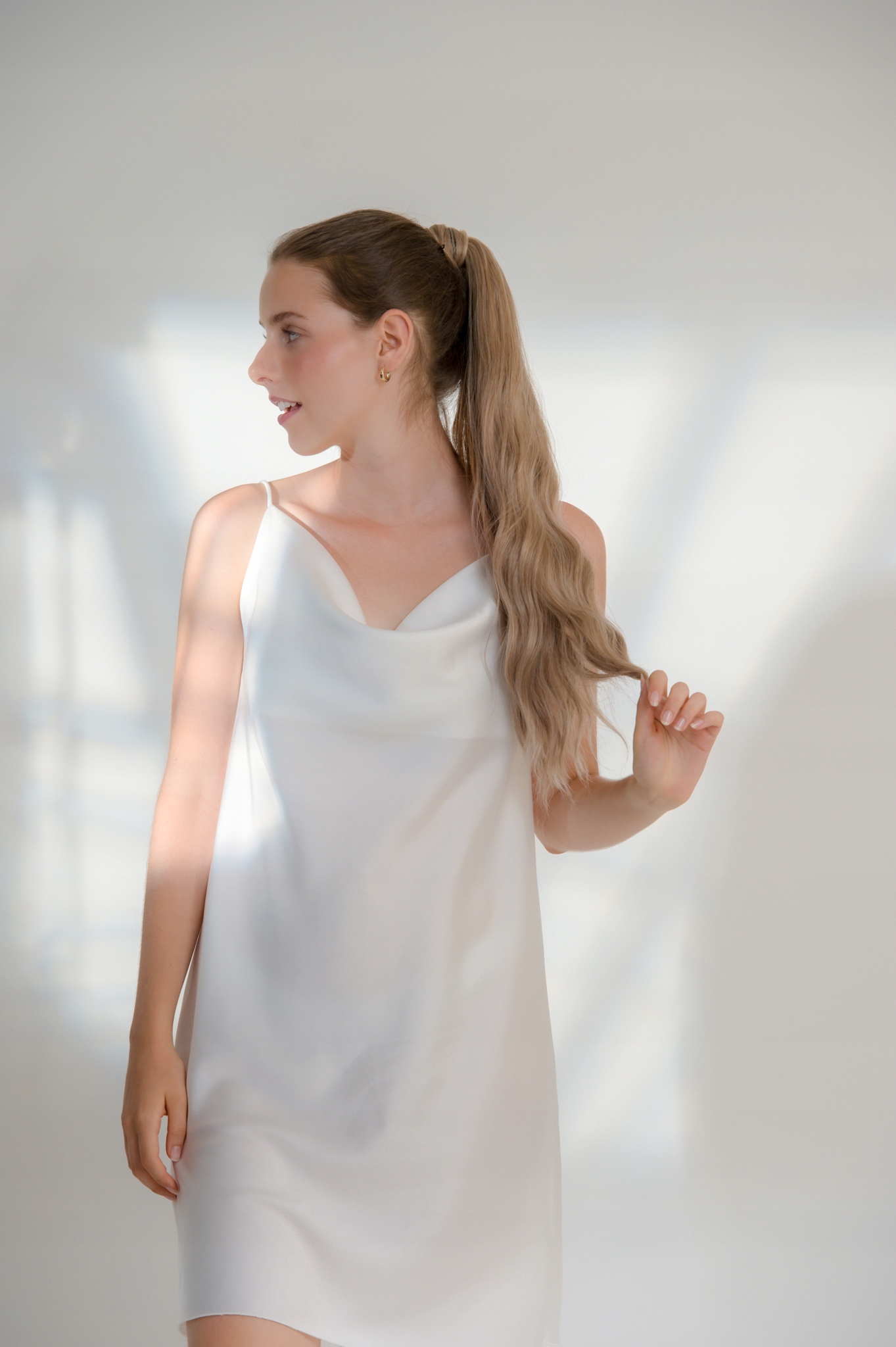 Hedvábný clip in Wrap Around Ponytail světlá blond