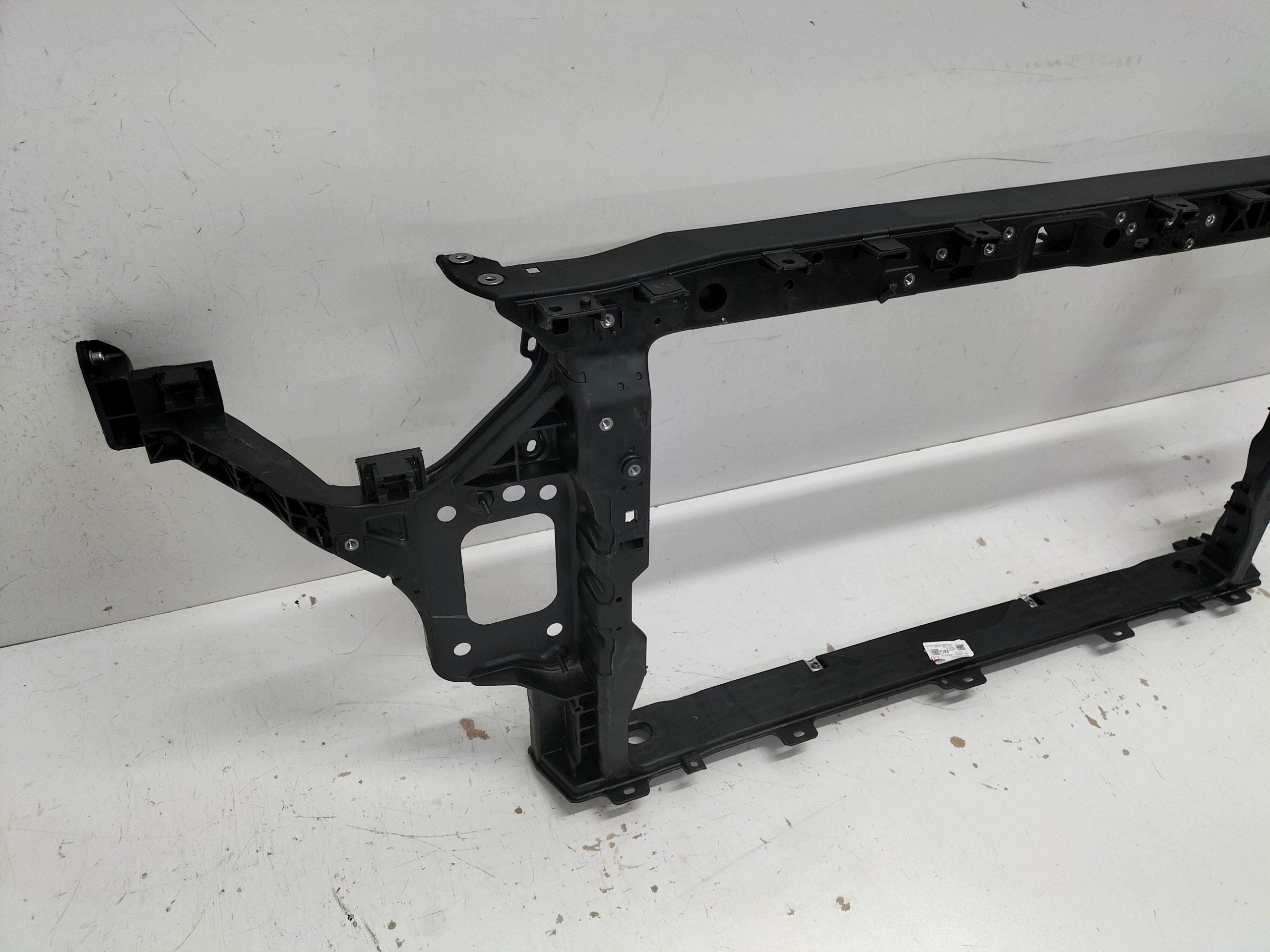 support panel for radiators pillar iron front KIA CEED III 18- zakuty , patrz numer