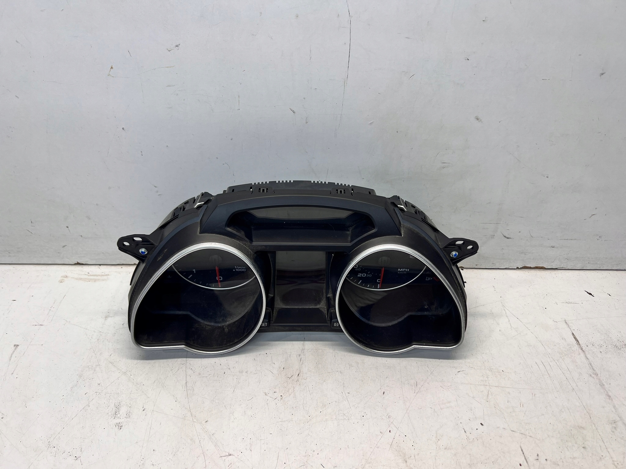 dials dials AUDI A5 8T 2.0 TDI 8T0920981K UK