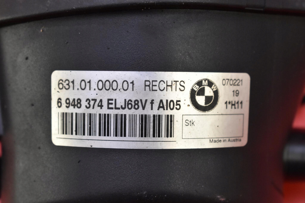 fog light right front front 6948374 BMW E90 E91 04-10