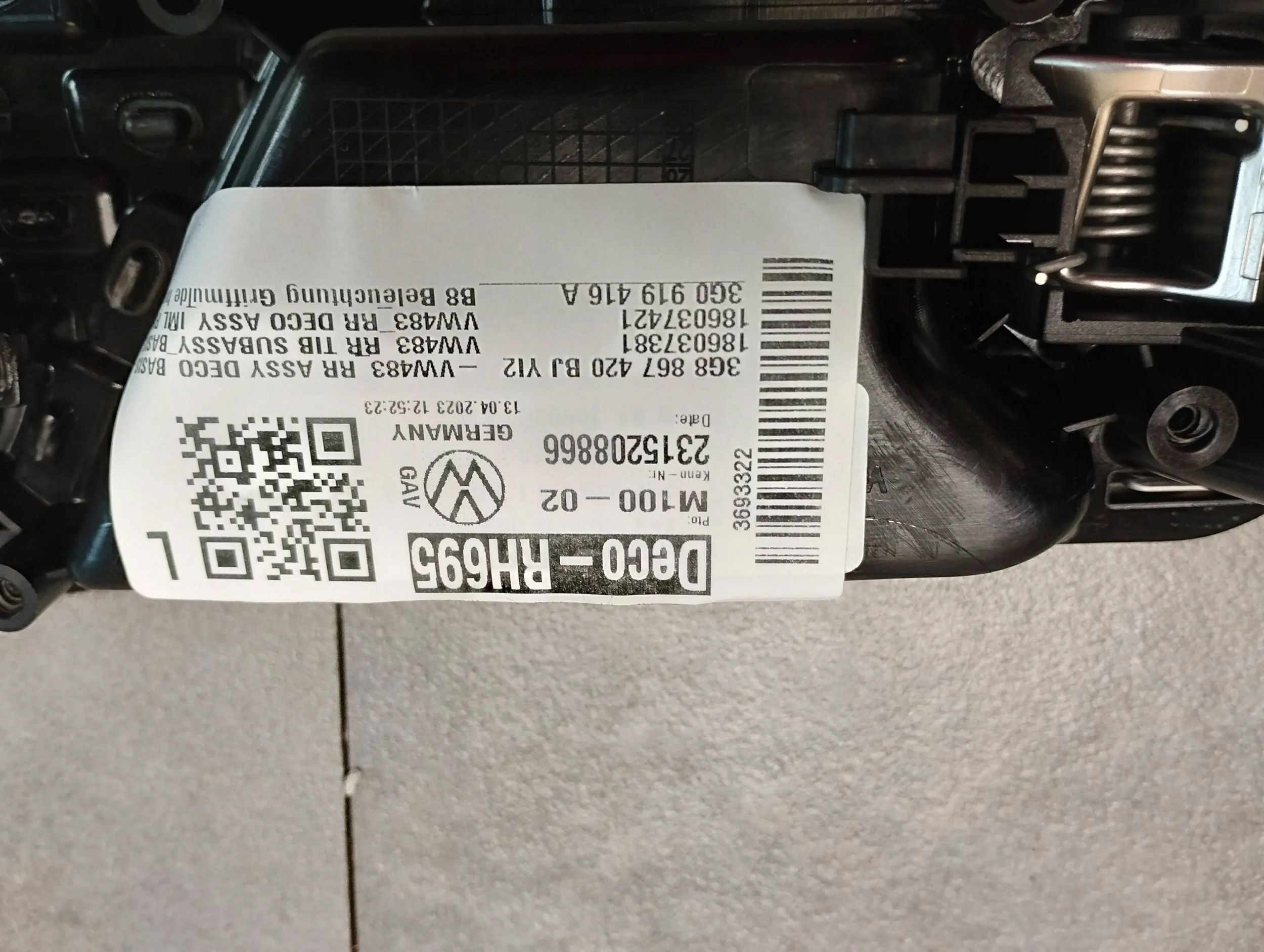 VW Arteon R modanatura DEKORY OZDOBNE LED KARBON