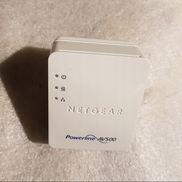 Transmitery sieciowe Netgear PowerLine AV500 zestaw