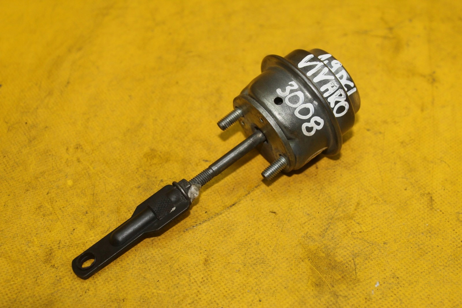 GRUSZKA PODCISNIENIA VIVARO 1 9 DCI