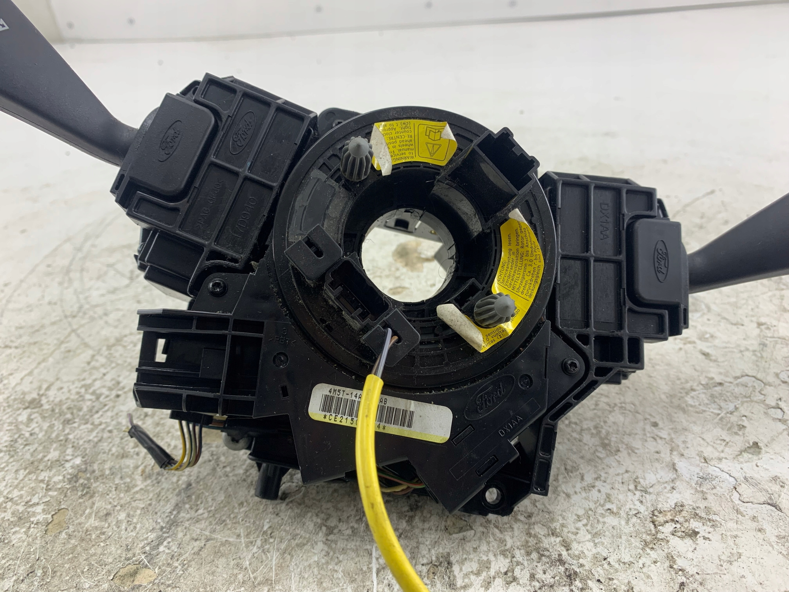 FORD FOCUS MK2 commande levier commodo sous volant 4M5T14A664AB