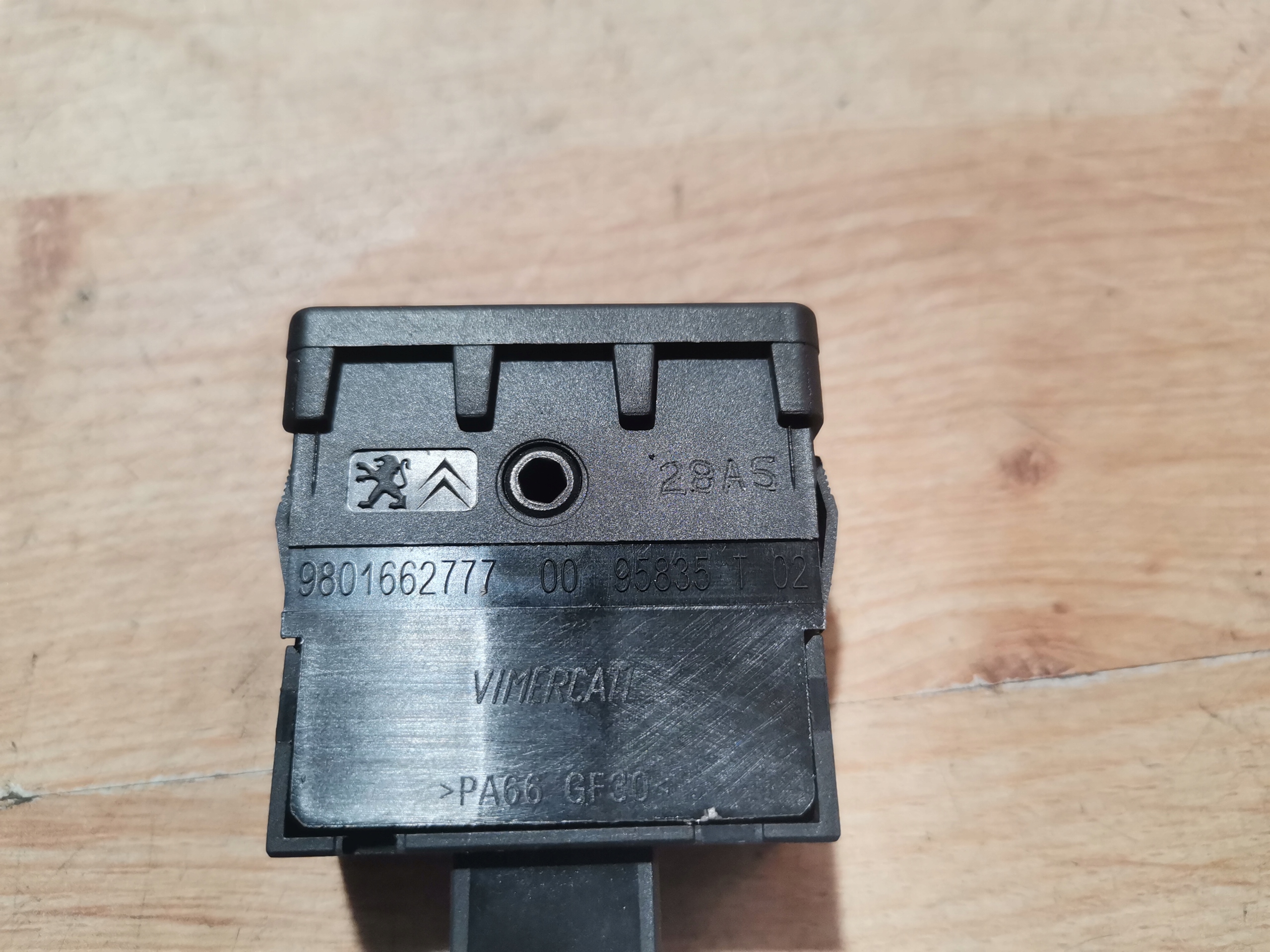 REGULACJA Livello luci CITROEN C4 CACTUS 14- 9801662777
