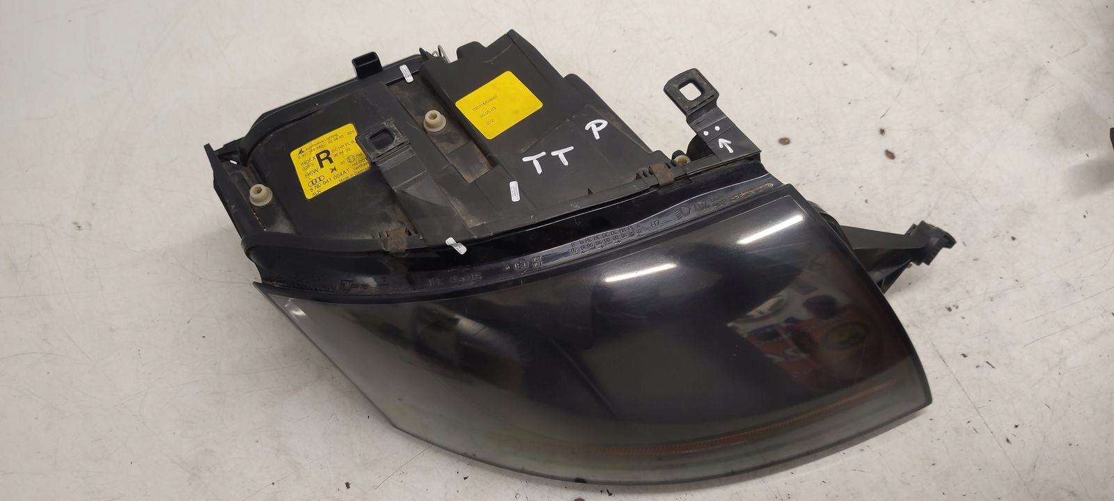 light front front right xenon Audi TT