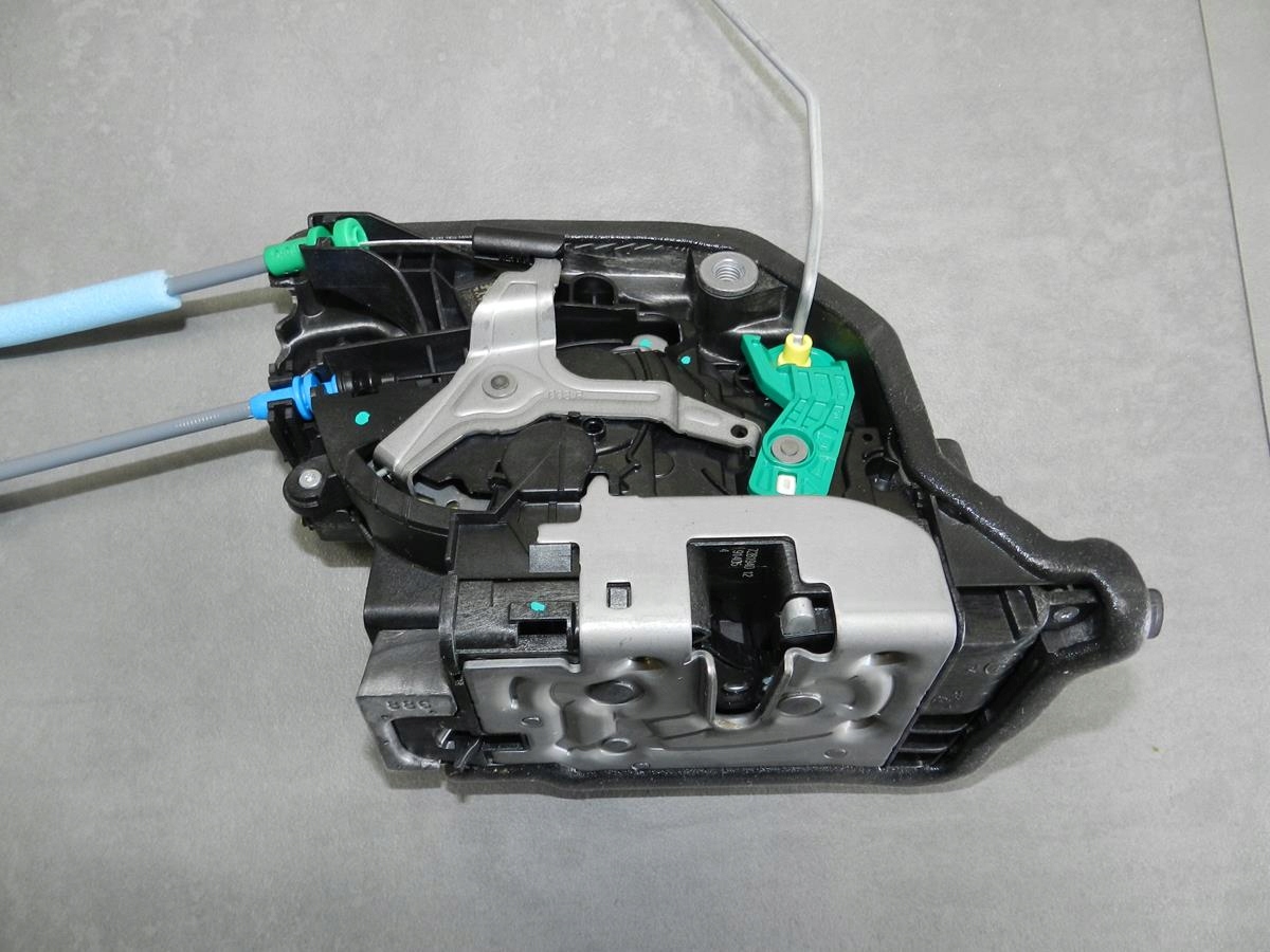 BMW X3 G01 lock right rear part 7281940